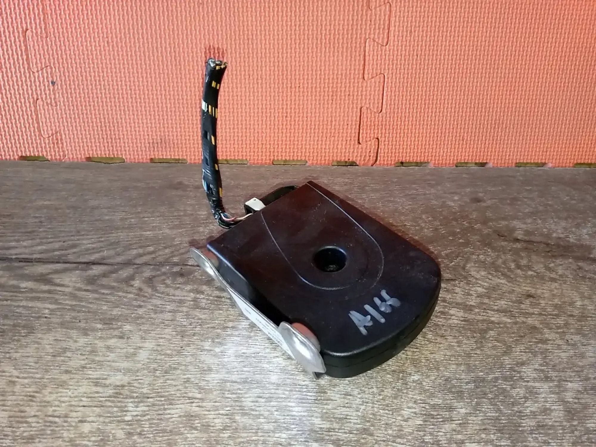 https://ycs.partsauto.market/partsauto-images/thmbs/userImages/a486c87f8955b6e25f9185efee619899/part/8e0bbbb6-f847-4656-b9f5-c5a7a78e257f_1779344284173.jpg