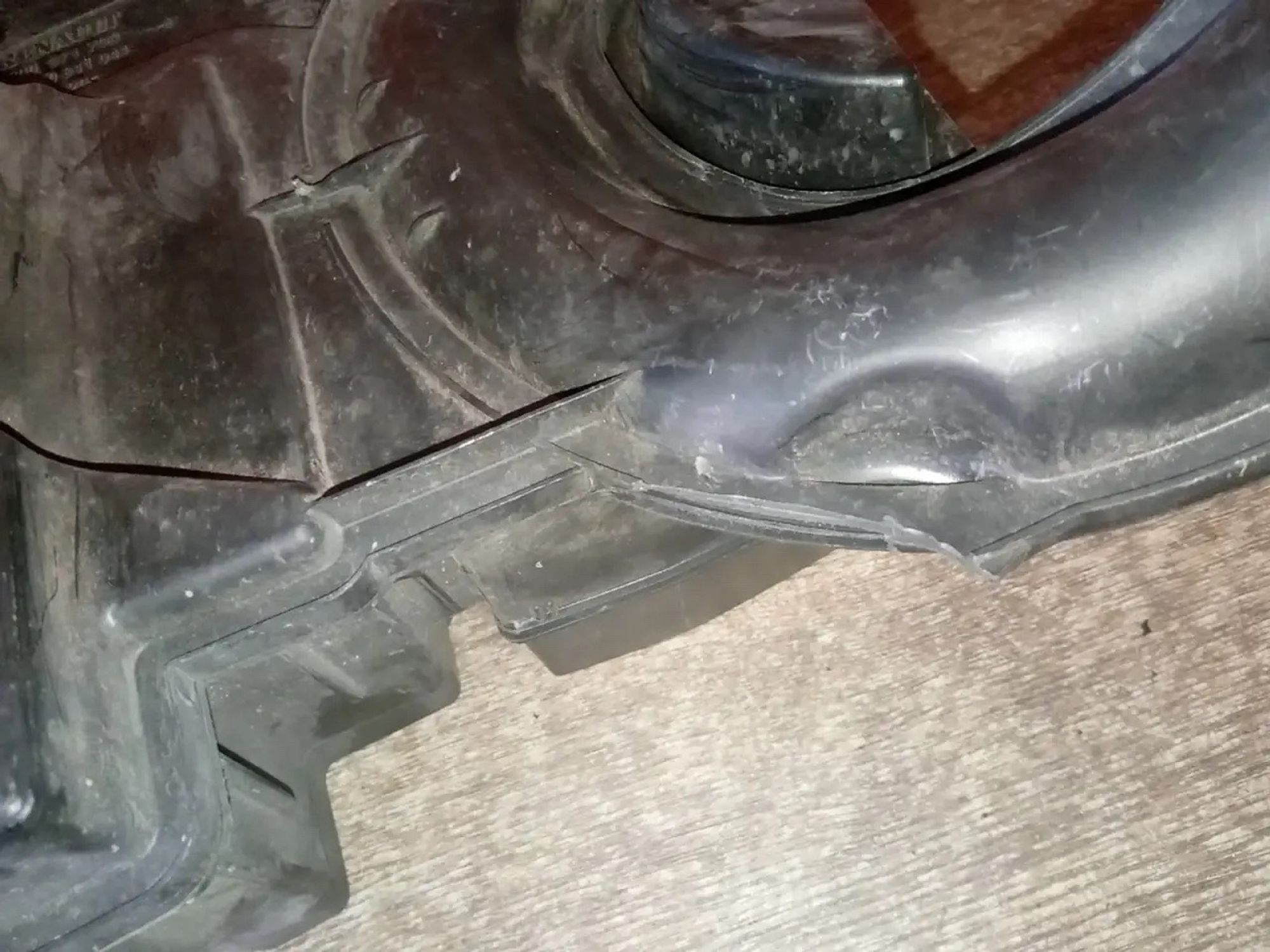 https://ycs.partsauto.market/partsauto-images/thmbs/userImages/a486c87f8955b6e25f9185efee619899/part/8f100ed0-97b3-4b02-ab5a-d5f25c81536e_1775854728861.jpg