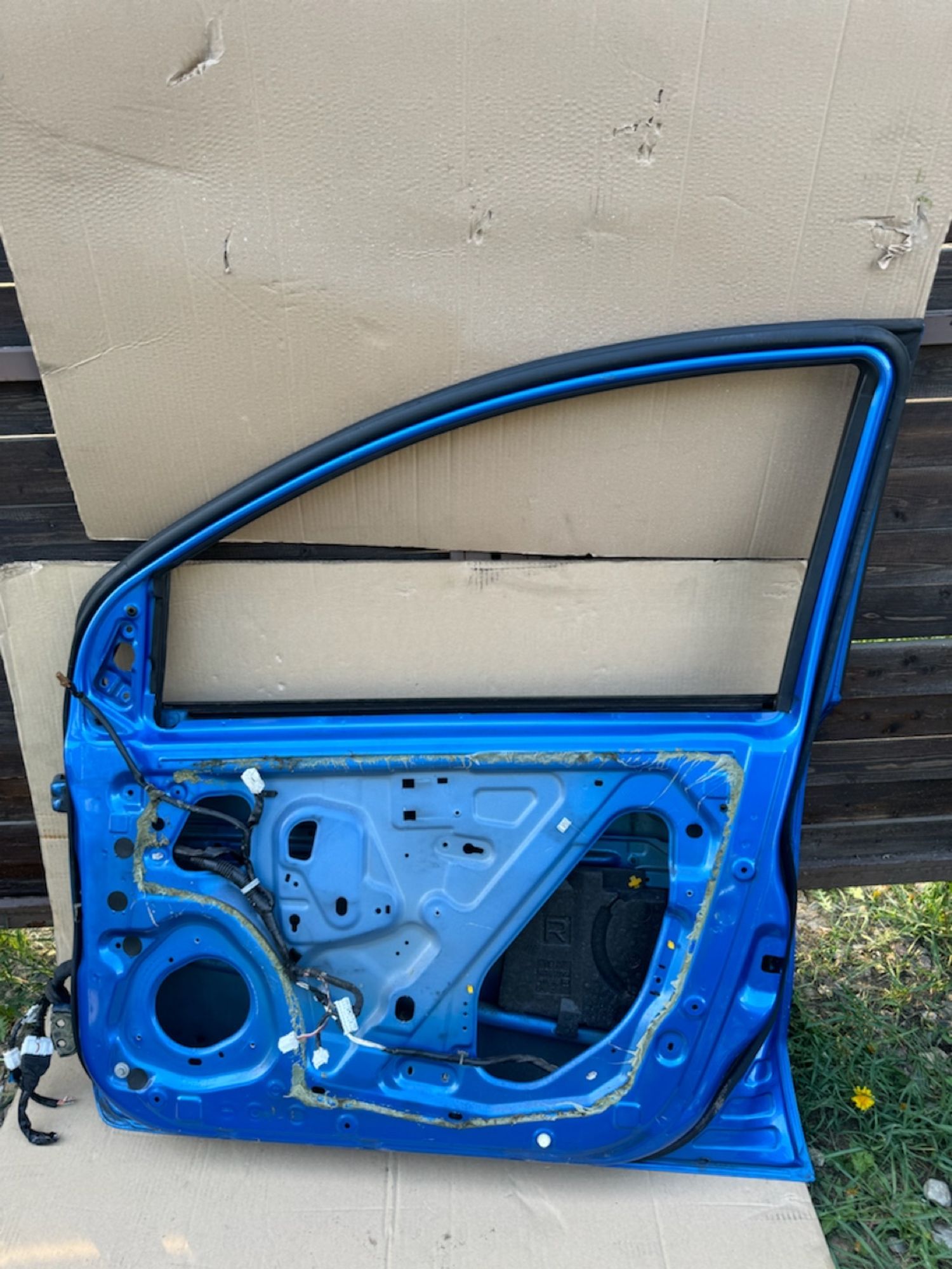 https://ycs.partsauto.market/partsauto-images/thmbs/userImages/a486c87f8955b6e25f9185efee619899/part/8f61dda8-bfc2-46da-9797-fa6930cbcc37_1779786316851.jpg