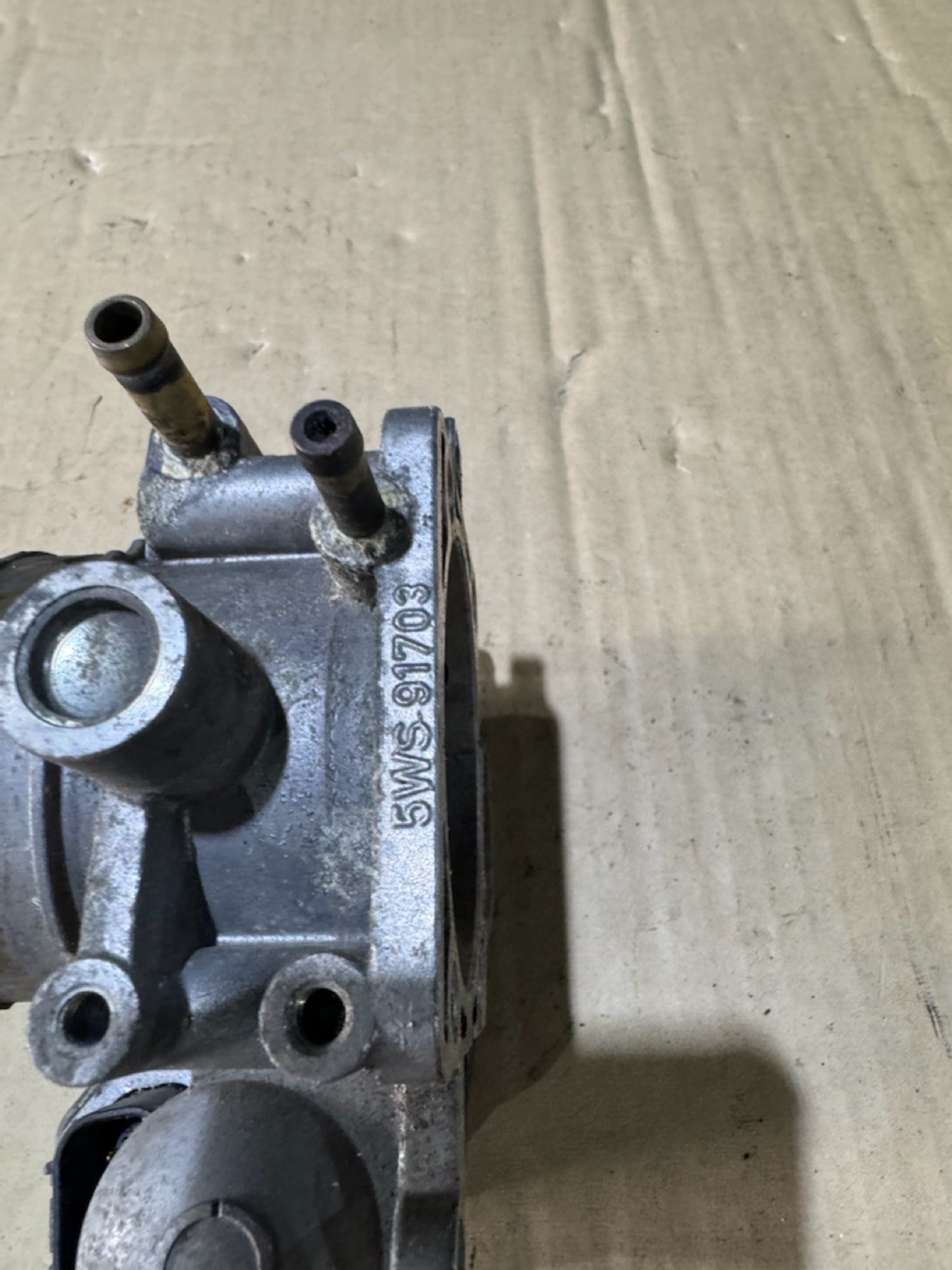 https://ycs.partsauto.market/partsauto-images/thmbs/userImages/a486c87f8955b6e25f9185efee619899/part/8fd354d9-66a4-40e7-a26b-2183e21e7d08_1783370582315.jpg