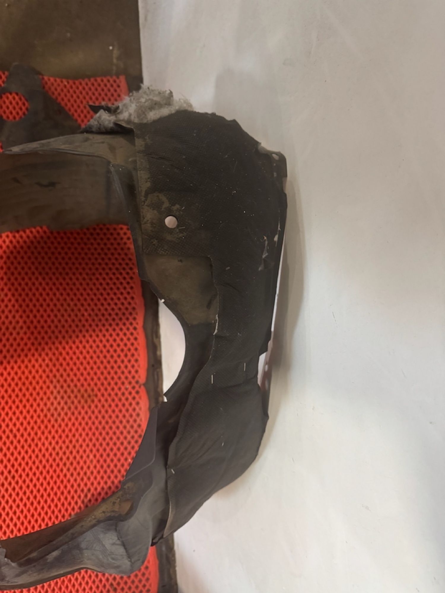 https://ycs.partsauto.market/partsauto-images/thmbs/userImages/a486c87f8955b6e25f9185efee619899/part/913f031b-18ae-4a10-b6a4-e0cb637078fc_1786623016743.jpg