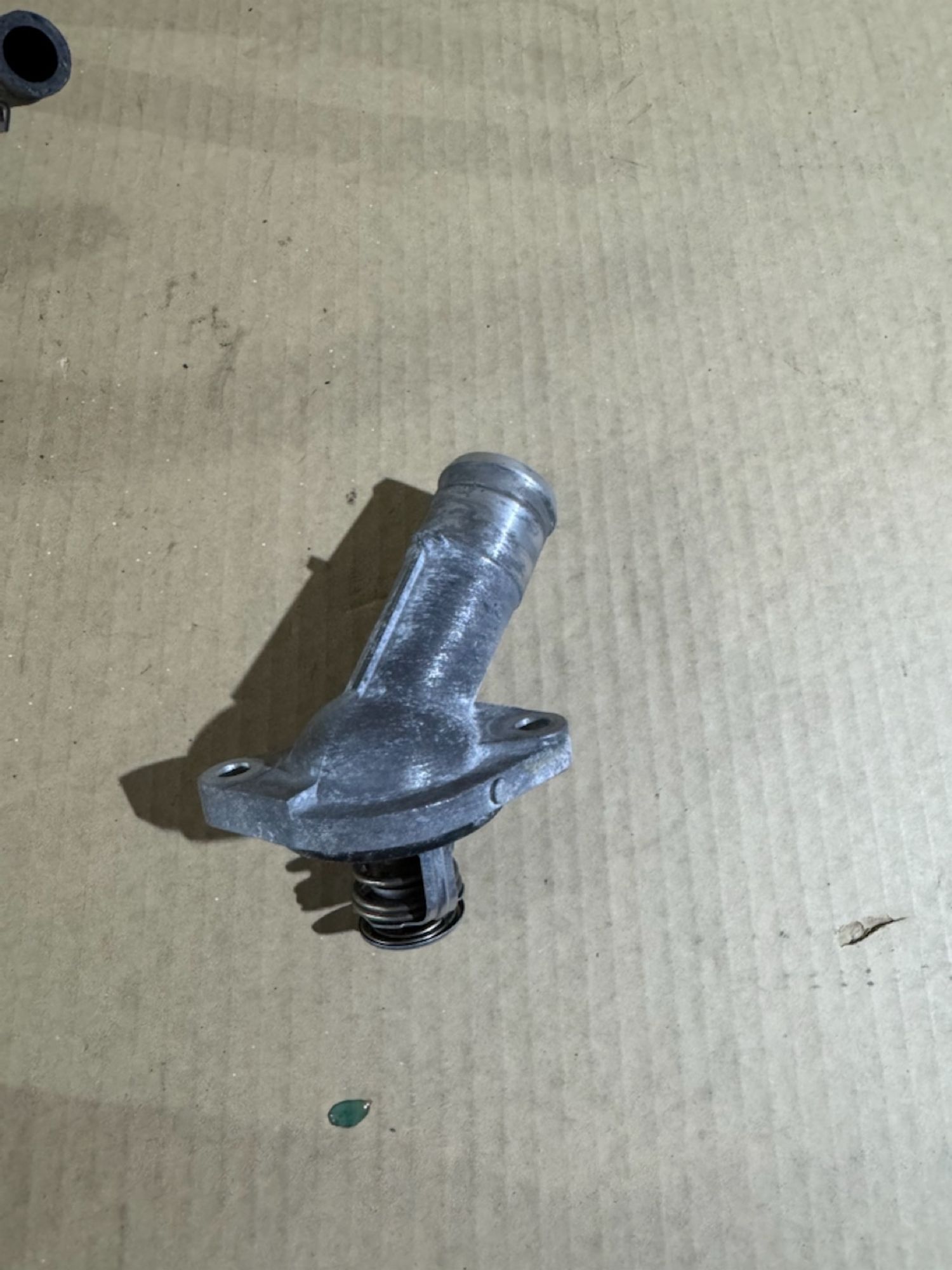 https://ycs.partsauto.market/partsauto-images/thmbs/userImages/a486c87f8955b6e25f9185efee619899/part/91c29597-f616-4167-b423-8bc340dac516_1784576229891.jpg