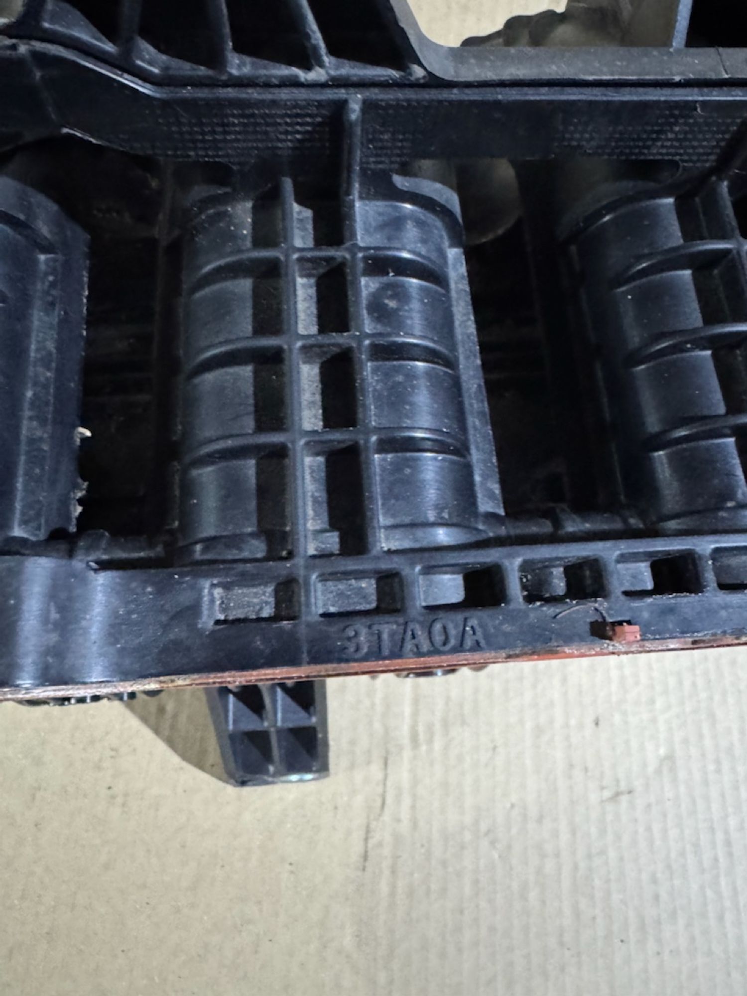 https://ycs.partsauto.market/partsauto-images/thmbs/userImages/a486c87f8955b6e25f9185efee619899/part/949f62f6-ce72-4edf-9bc1-e99182e36e48_1784571950140.jpg