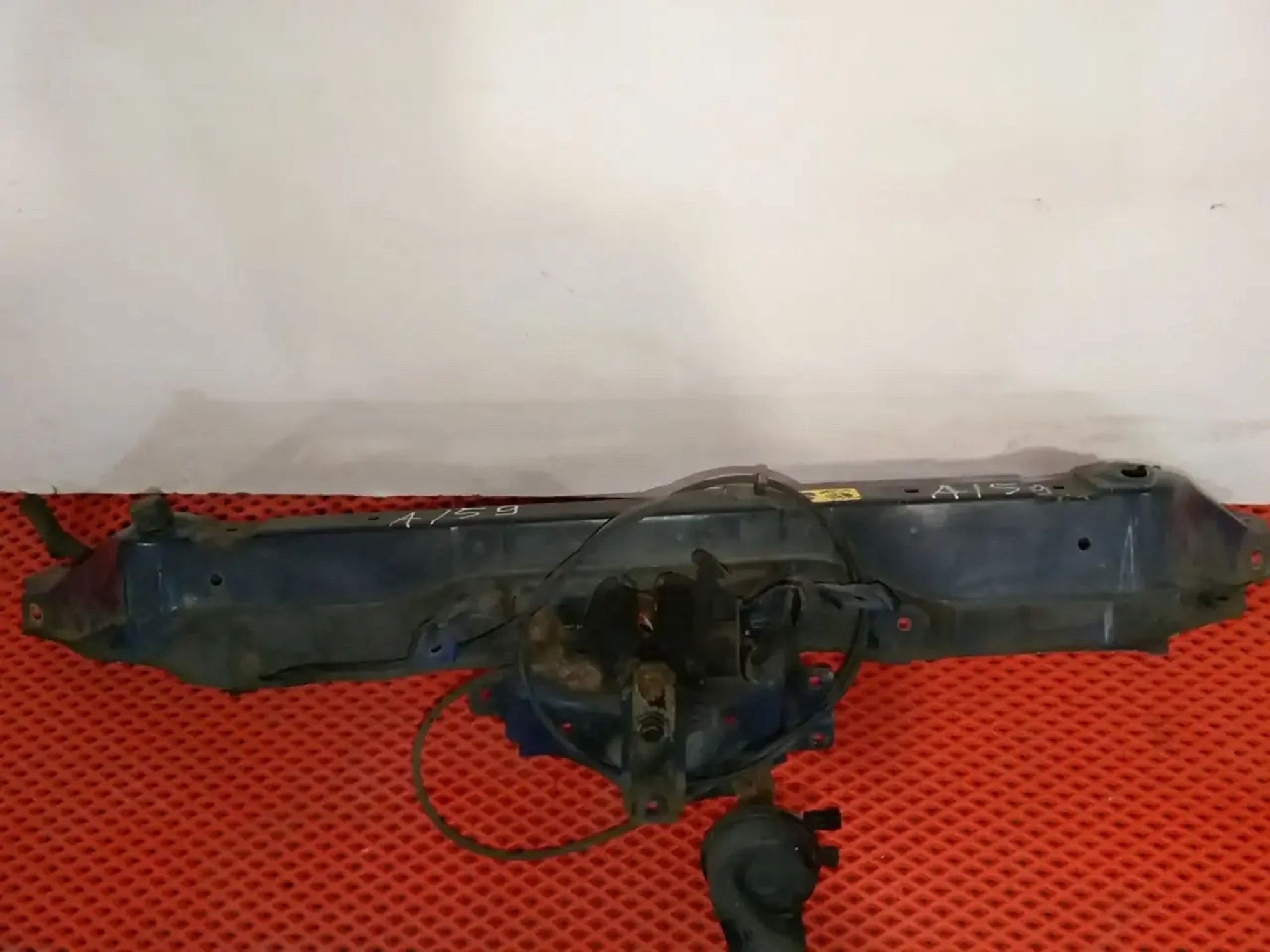 https://ycs.partsauto.market/partsauto-images/thmbs/userImages/a486c87f8955b6e25f9185efee619899/part/95de8700-7077-4257-b85d-05d31e4b3762_1778608952287.jpg