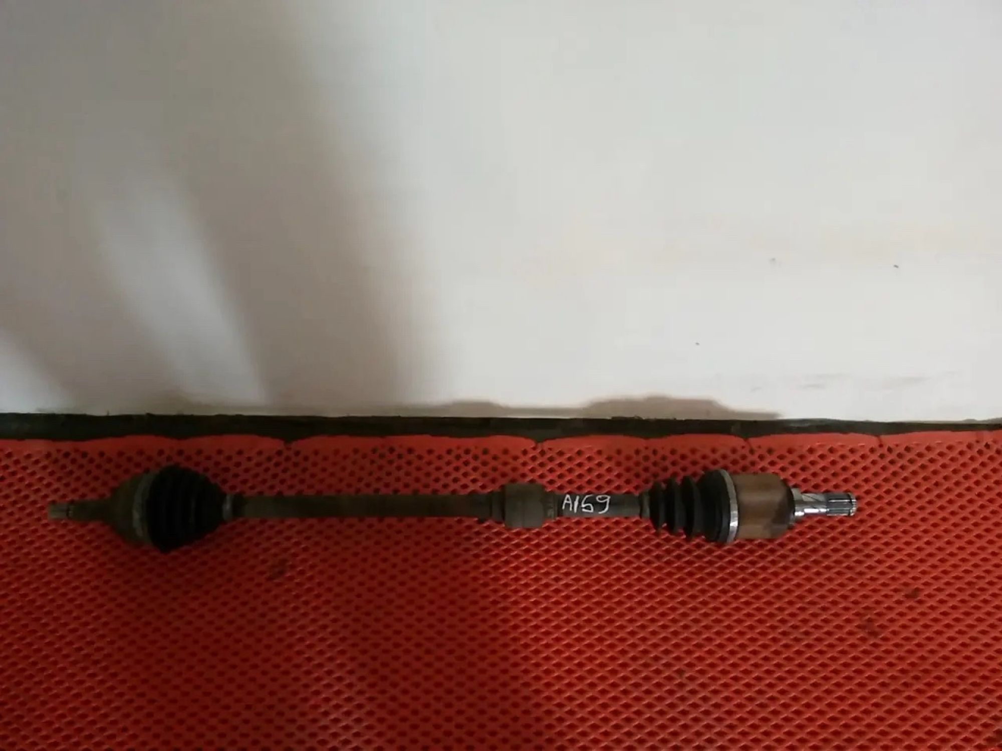 https://ycs.partsauto.market/partsauto-images/thmbs/userImages/a486c87f8955b6e25f9185efee619899/part/96564fac-e150-4e2e-945d-db714b484fca_1779793106016.jpg