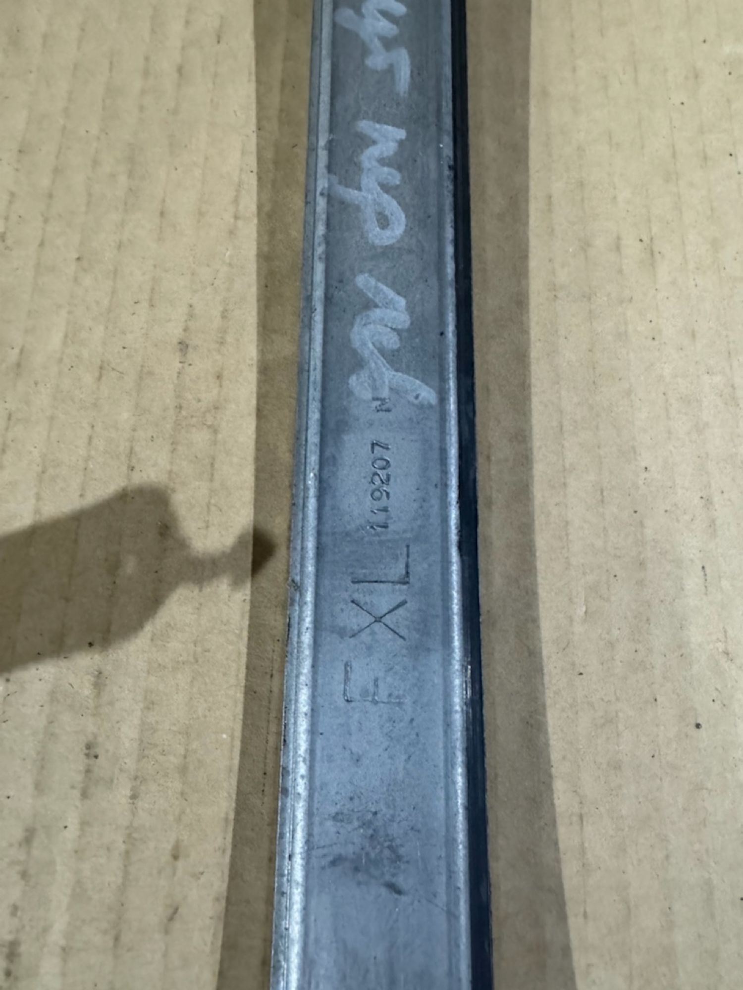 https://ycs.partsauto.market/partsauto-images/thmbs/userImages/a486c87f8955b6e25f9185efee619899/part/96a2f15c-d785-44a9-8c4d-35cf431e0e0b_1779786190315.jpg