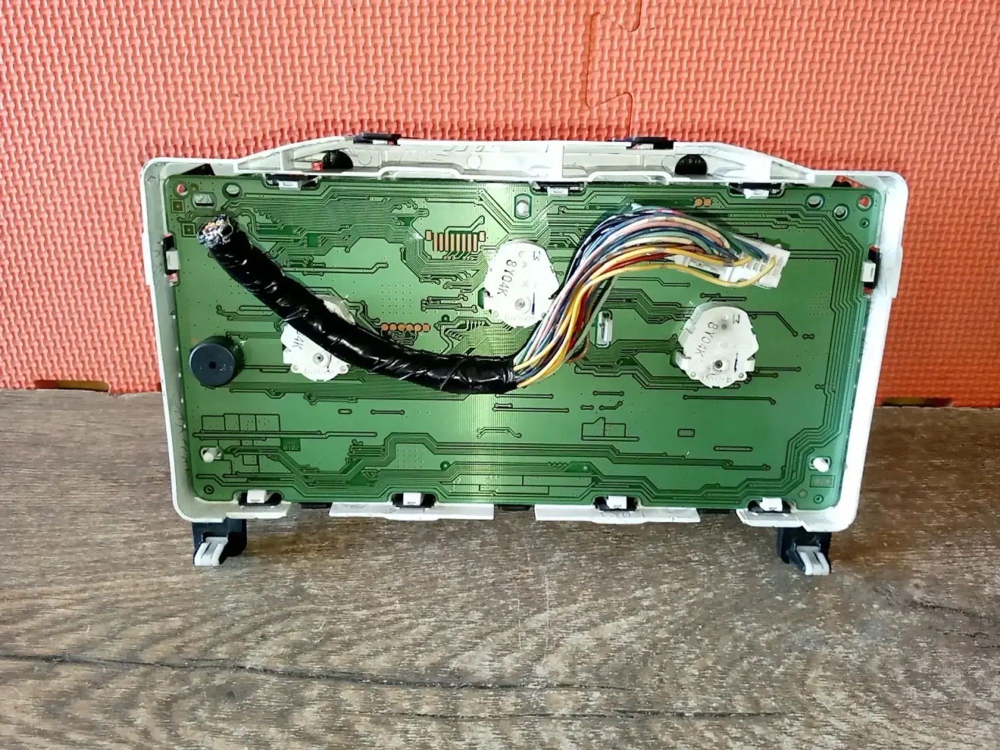 https://ycs.partsauto.market/partsauto-images/thmbs/userImages/a486c87f8955b6e25f9185efee619899/part/96e00eb0-b17a-418c-afc1-8e428f18dd4c_1780043778368.jpg