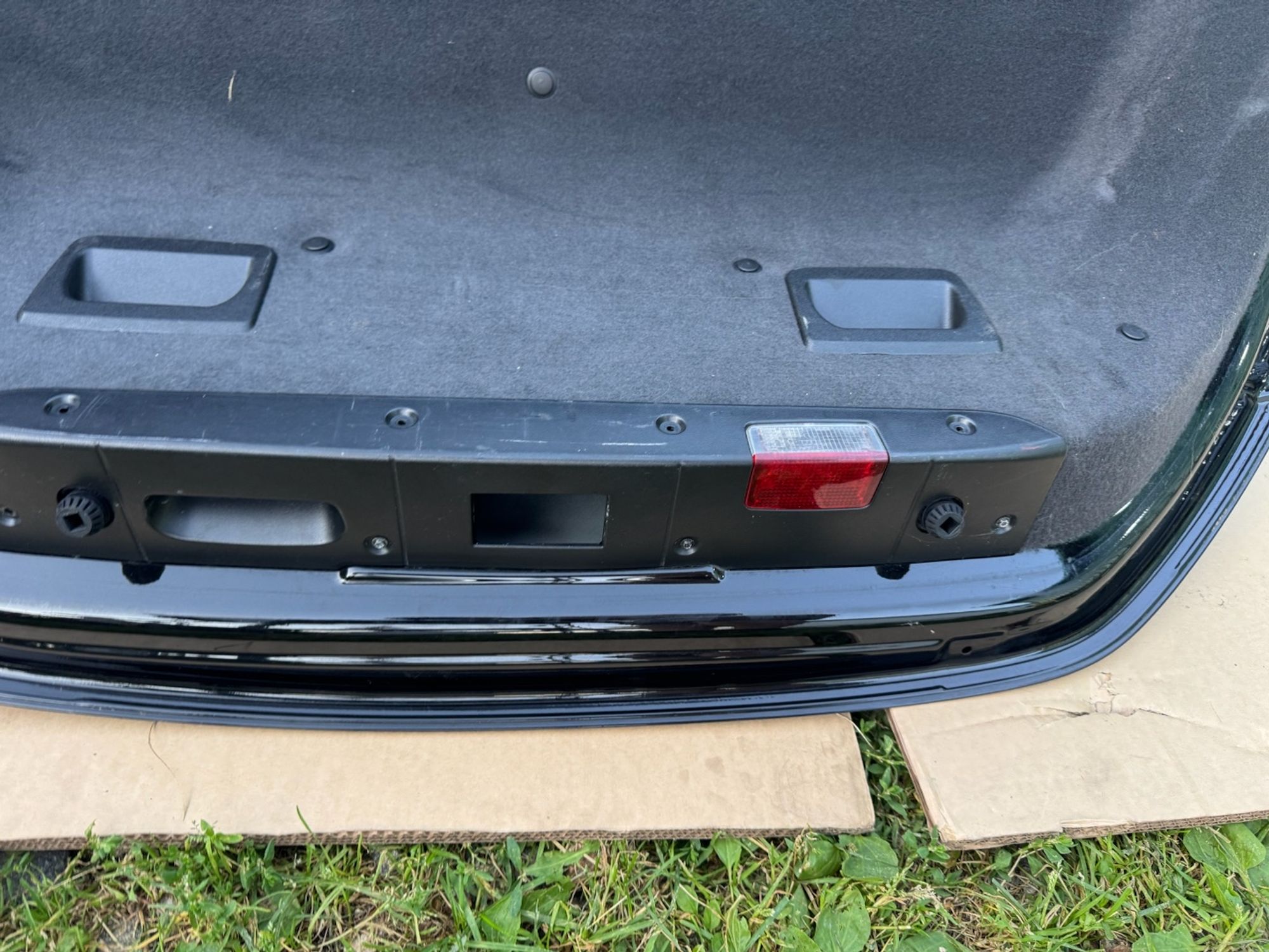 https://ycs.partsauto.market/partsauto-images/thmbs/userImages/a486c87f8955b6e25f9185efee619899/part/9740b773-1758-4a5d-89dc-c024cd9c911e_1786341300416.jpg