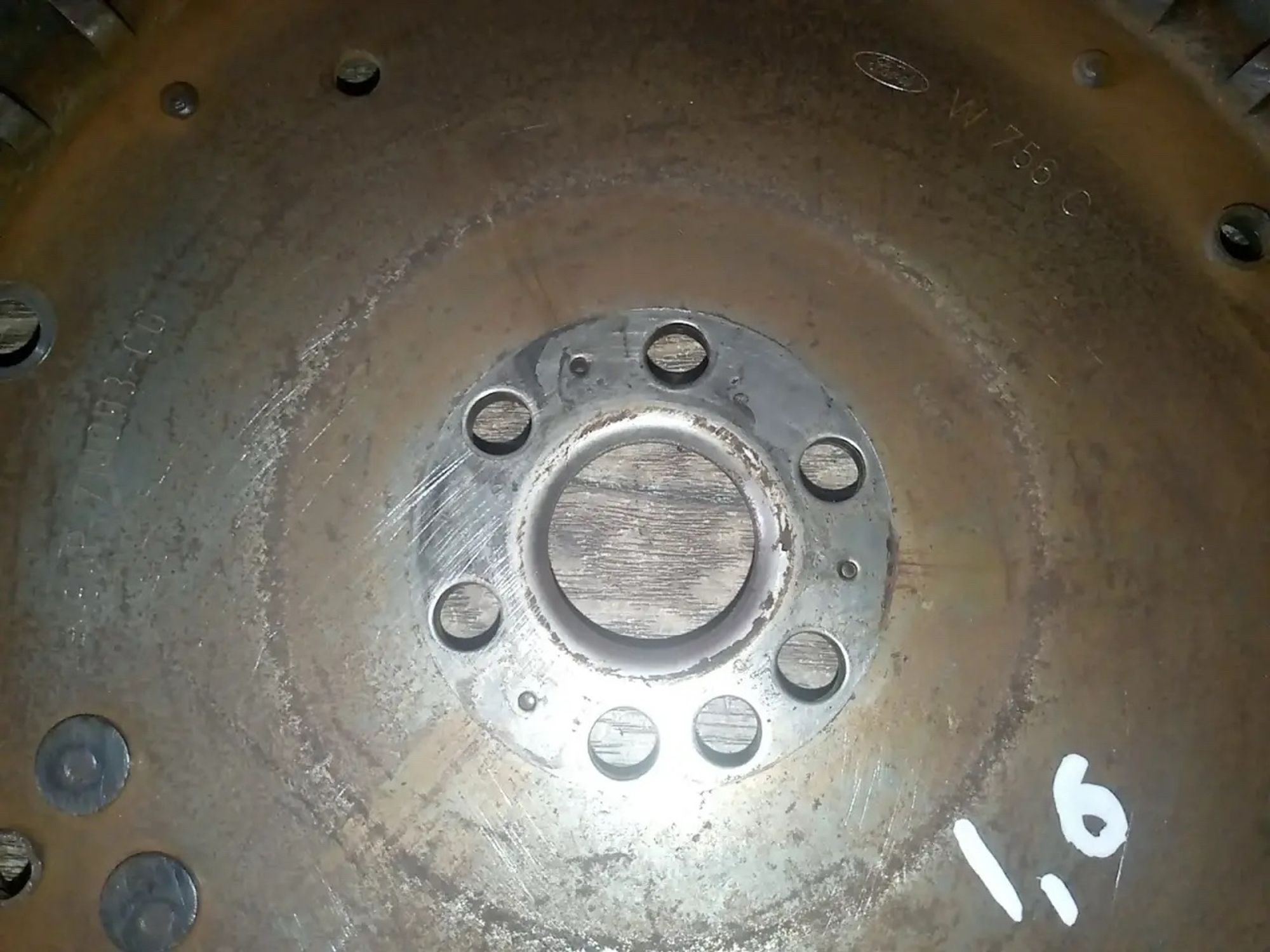 https://ycs.partsauto.market/partsauto-images/thmbs/userImages/a486c87f8955b6e25f9185efee619899/part/99c479c8-4ee9-4d78-b5b1-cde69ceed9b8_1782462012242.jpg