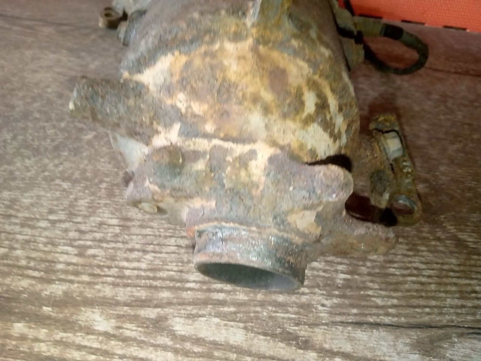 https://ycs.partsauto.market/partsauto-images/thmbs/userImages/a486c87f8955b6e25f9185efee619899/part/9bc06bbd-f242-4d81-9679-0322158a8796_1775856436585.jpg