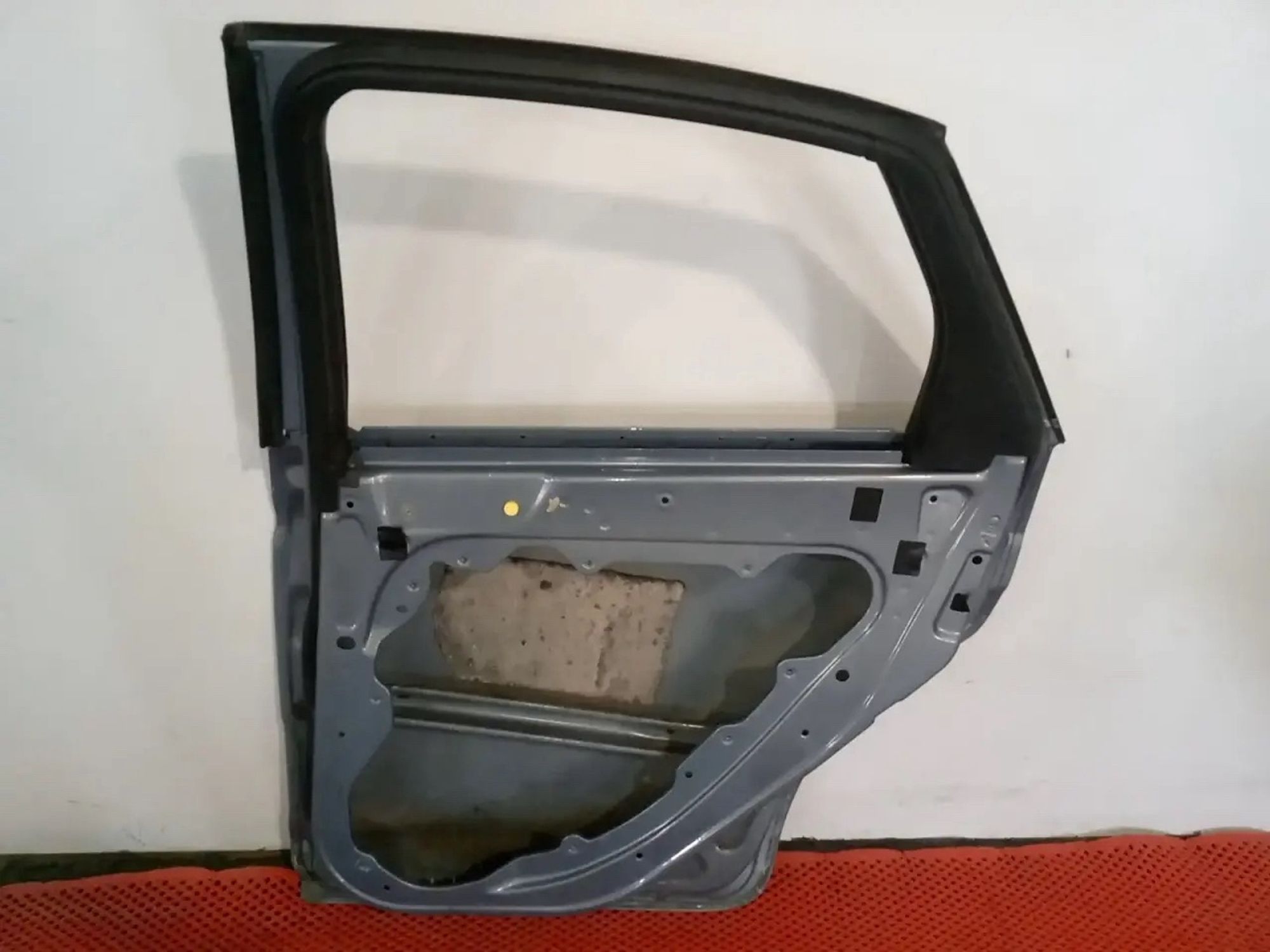 https://ycs.partsauto.market/partsauto-images/thmbs/userImages/a486c87f8955b6e25f9185efee619899/part/9d2134b3-deaa-43c6-848b-7e07a26f2af0_1778653223946.jpg