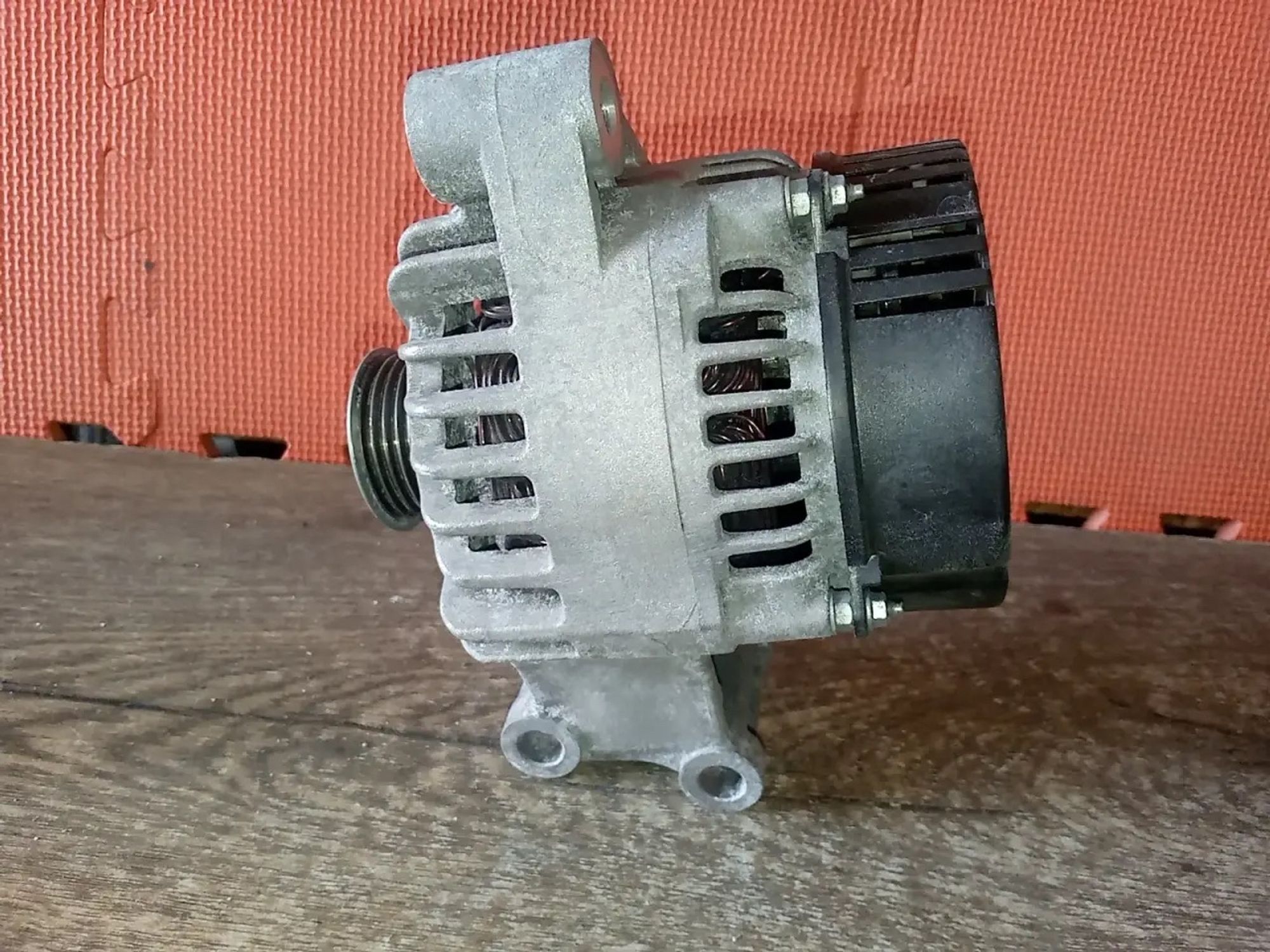 https://ycs.partsauto.market/partsauto-images/thmbs/userImages/a486c87f8955b6e25f9185efee619899/part/9e9932c7-b5f2-43f0-84e0-91d147dcfe06_1780044095791.jpg