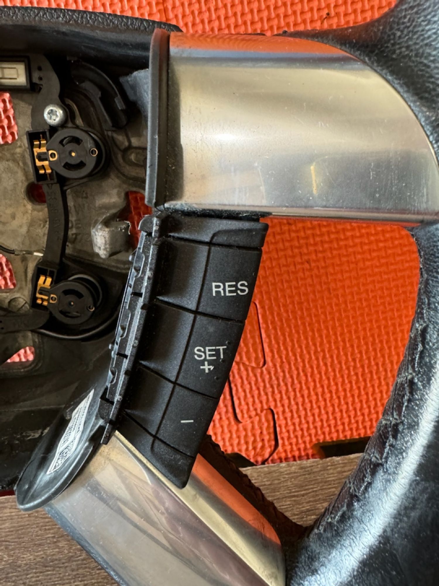 https://ycs.partsauto.market/partsauto-images/thmbs/userImages/a486c87f8955b6e25f9185efee619899/part/a06bfe8a-fb2d-45f0-a30e-cf8452a528b7_1779051660583.jpg