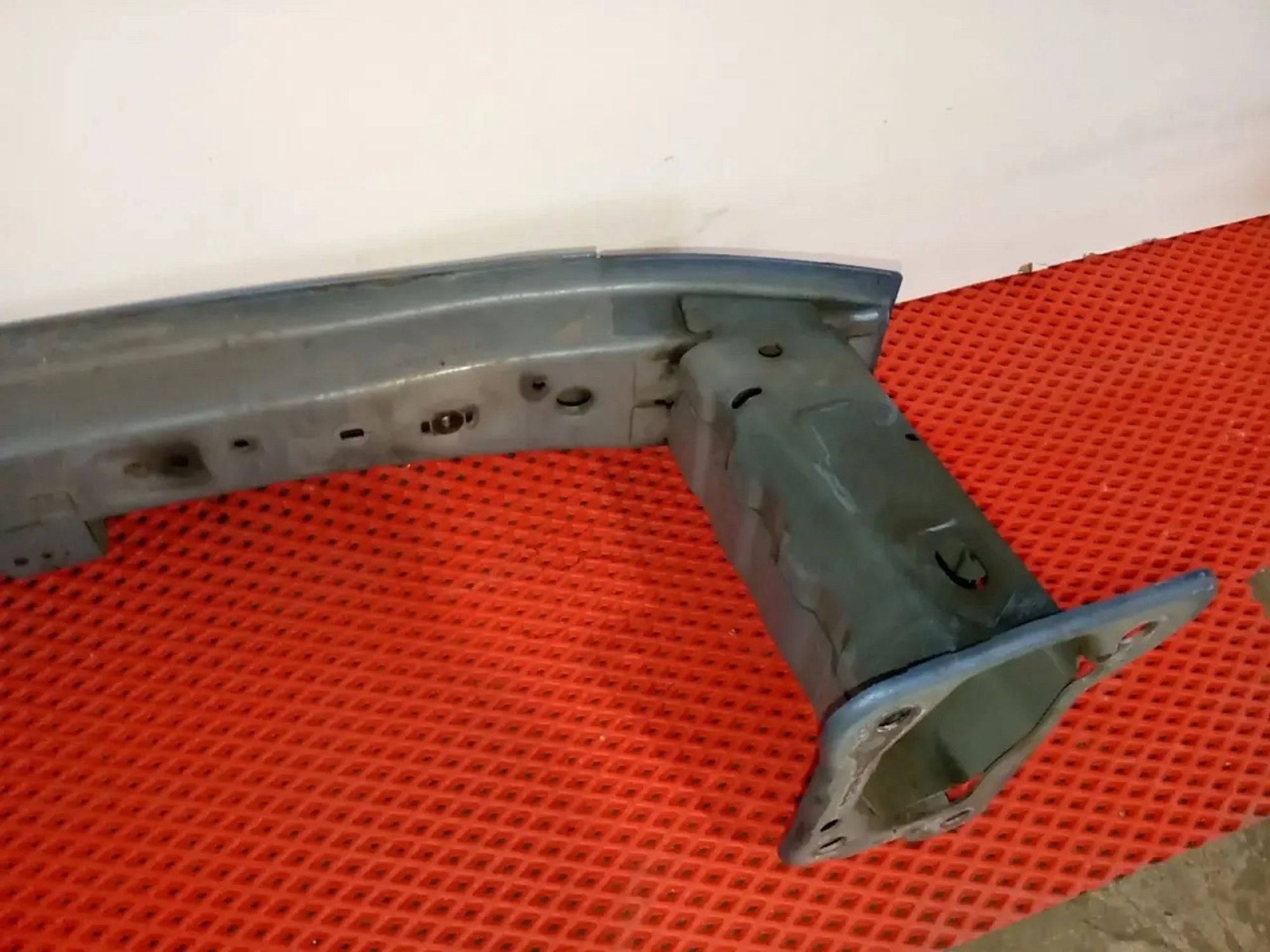 https://ycs.partsauto.market/partsauto-images/thmbs/userImages/a486c87f8955b6e25f9185efee619899/part/a143bc6a-87f8-4c34-9169-5f7b16291f80_1778603400302.jpg