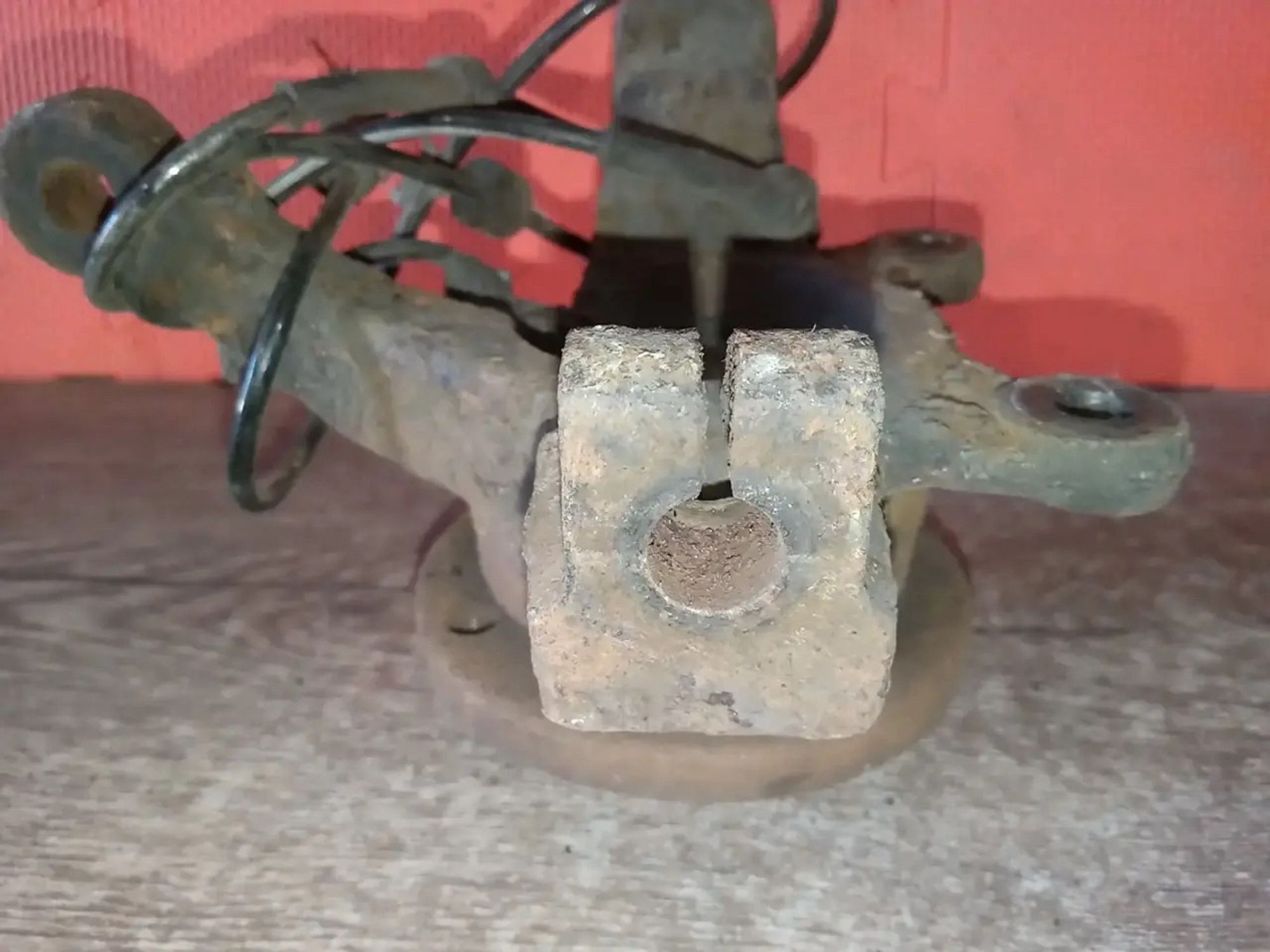 https://ycs.partsauto.market/partsauto-images/thmbs/userImages/a486c87f8955b6e25f9185efee619899/part/a1e6d4b0-07bf-40e9-9fd1-a8919d414bd8_1775854623483.jpg