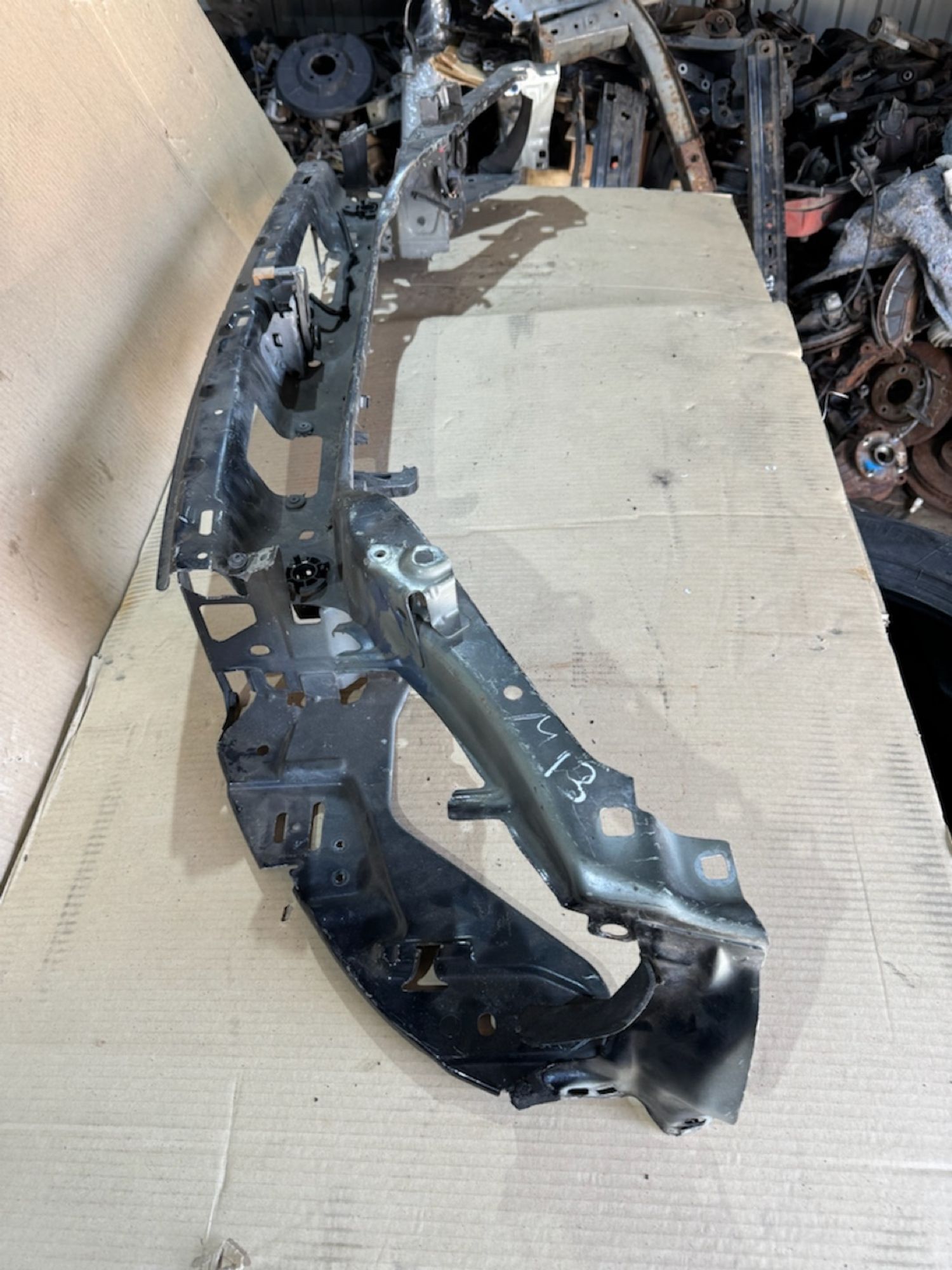 https://ycs.partsauto.market/partsauto-images/thmbs/userImages/a486c87f8955b6e25f9185efee619899/part/a2bfb9b6-ffab-4cc9-943f-8a641c4e10e8_1775854611419.jpg