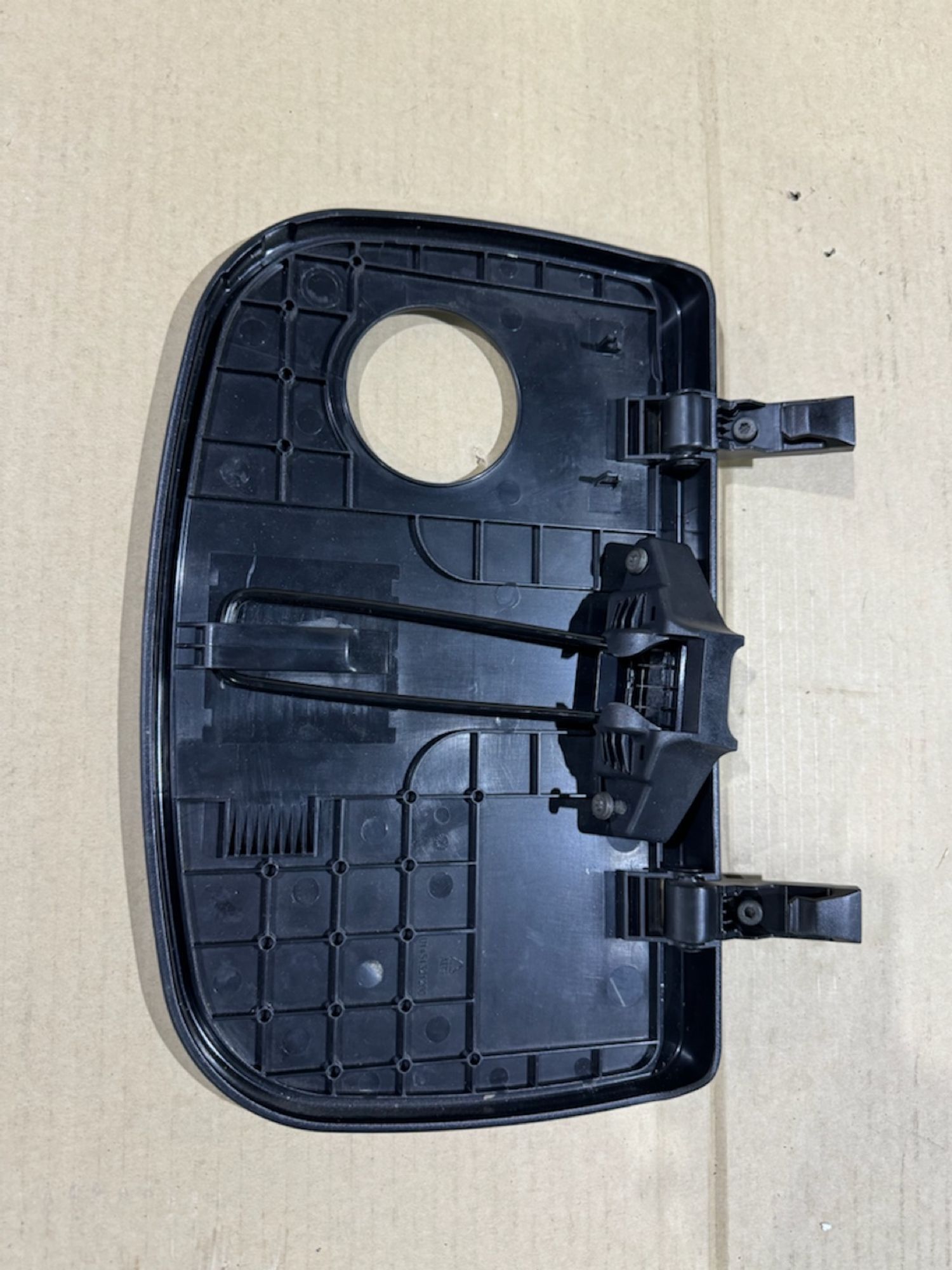 https://ycs.partsauto.market/partsauto-images/thmbs/userImages/a486c87f8955b6e25f9185efee619899/part/a3ab6f96-1cdd-4a43-8733-36775aaab05d_1780044135049.jpg