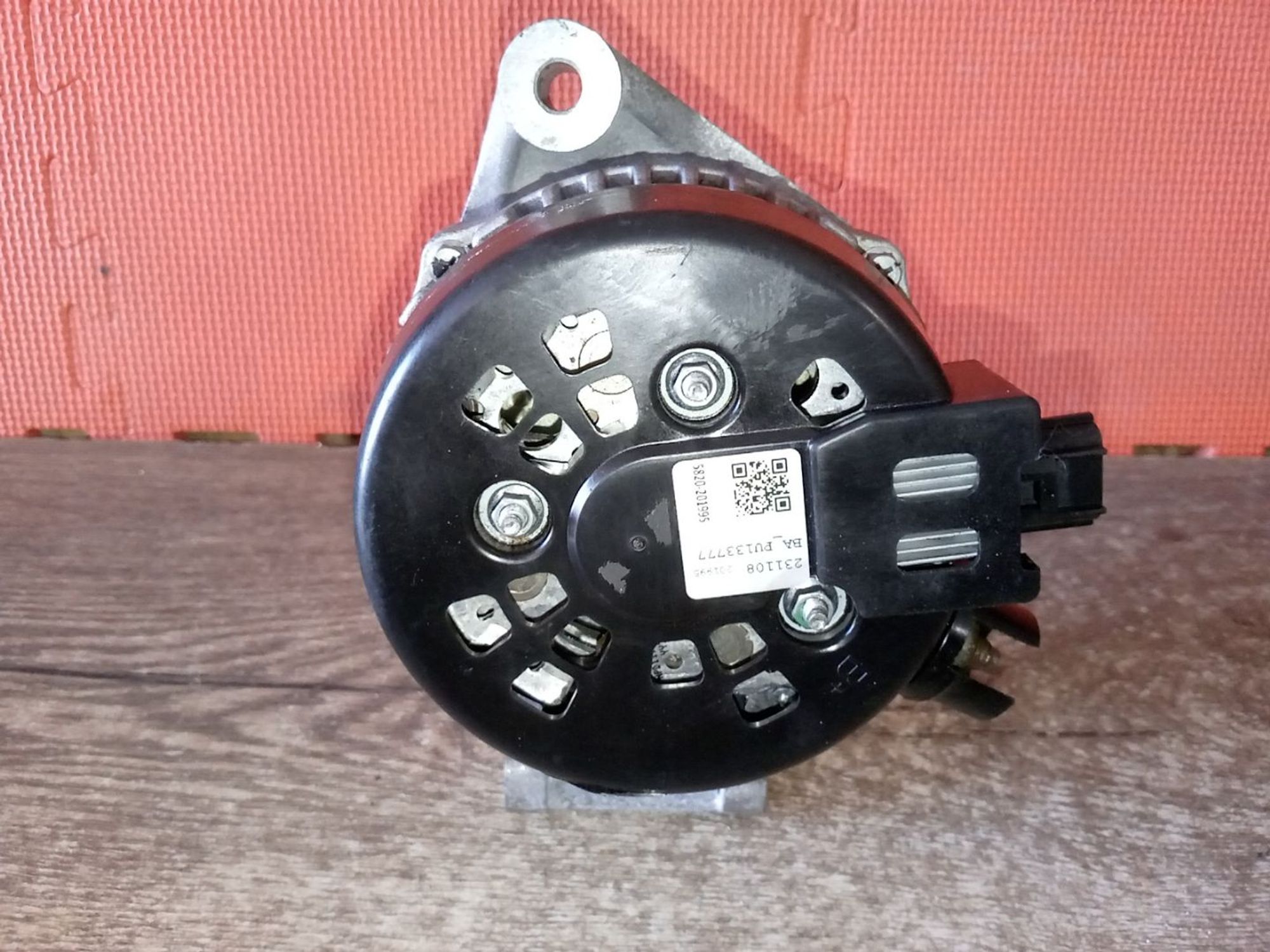 https://ycs.partsauto.market/partsauto-images/thmbs/userImages/a486c87f8955b6e25f9185efee619899/part/a55497a2-6137-4a41-9db6-0d1b091c41c8_1782454468395.jpg