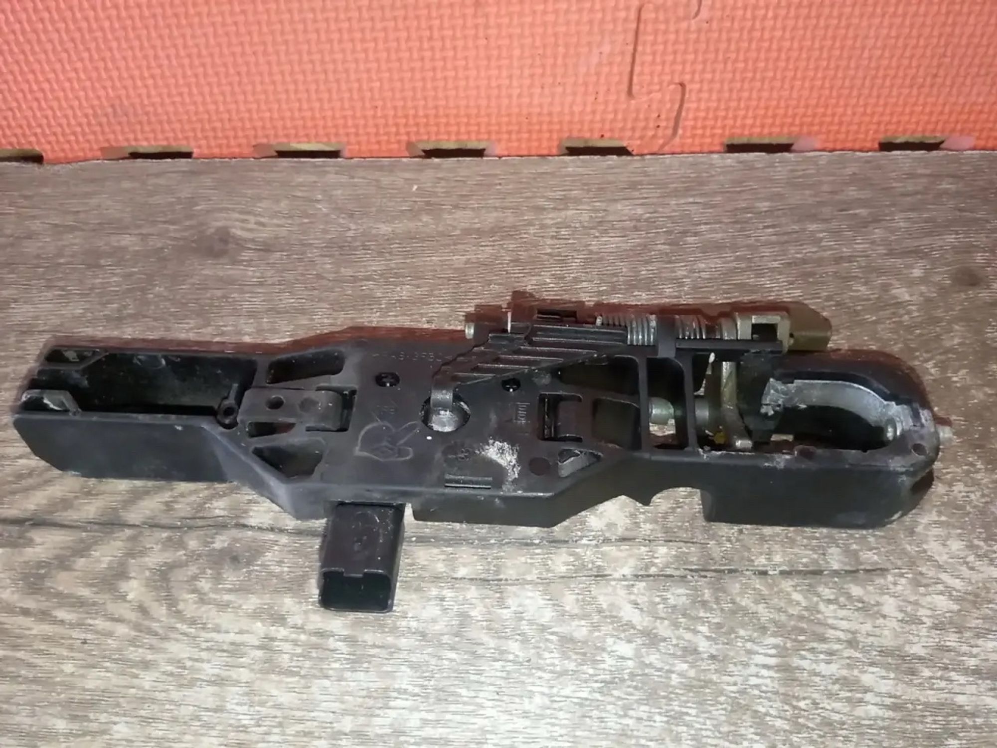 https://ycs.partsauto.market/partsauto-images/thmbs/userImages/a486c87f8955b6e25f9185efee619899/part/a5921ca9-bcec-49e4-9c99-9730e3bf3a95_1783547744102.jpg