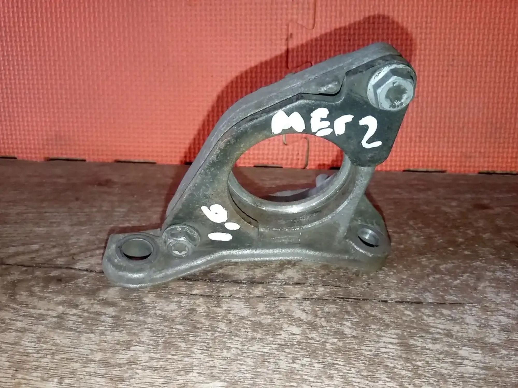 https://ycs.partsauto.market/partsauto-images/thmbs/userImages/a486c87f8955b6e25f9185efee619899/part/a59a982f-f06f-451e-9c2a-8f6f2f75c6de_1783542939353.jpg