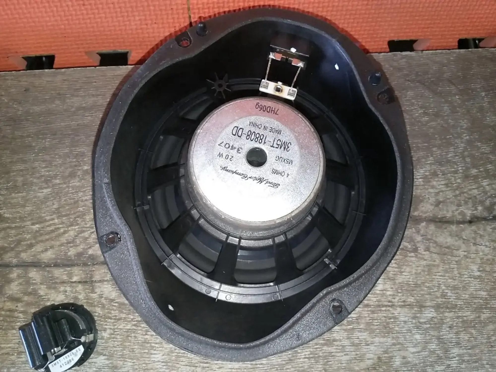 https://ycs.partsauto.market/partsauto-images/thmbs/userImages/a486c87f8955b6e25f9185efee619899/part/a61c946d-f932-4004-9d46-053590e80f56_1778653182476.jpg