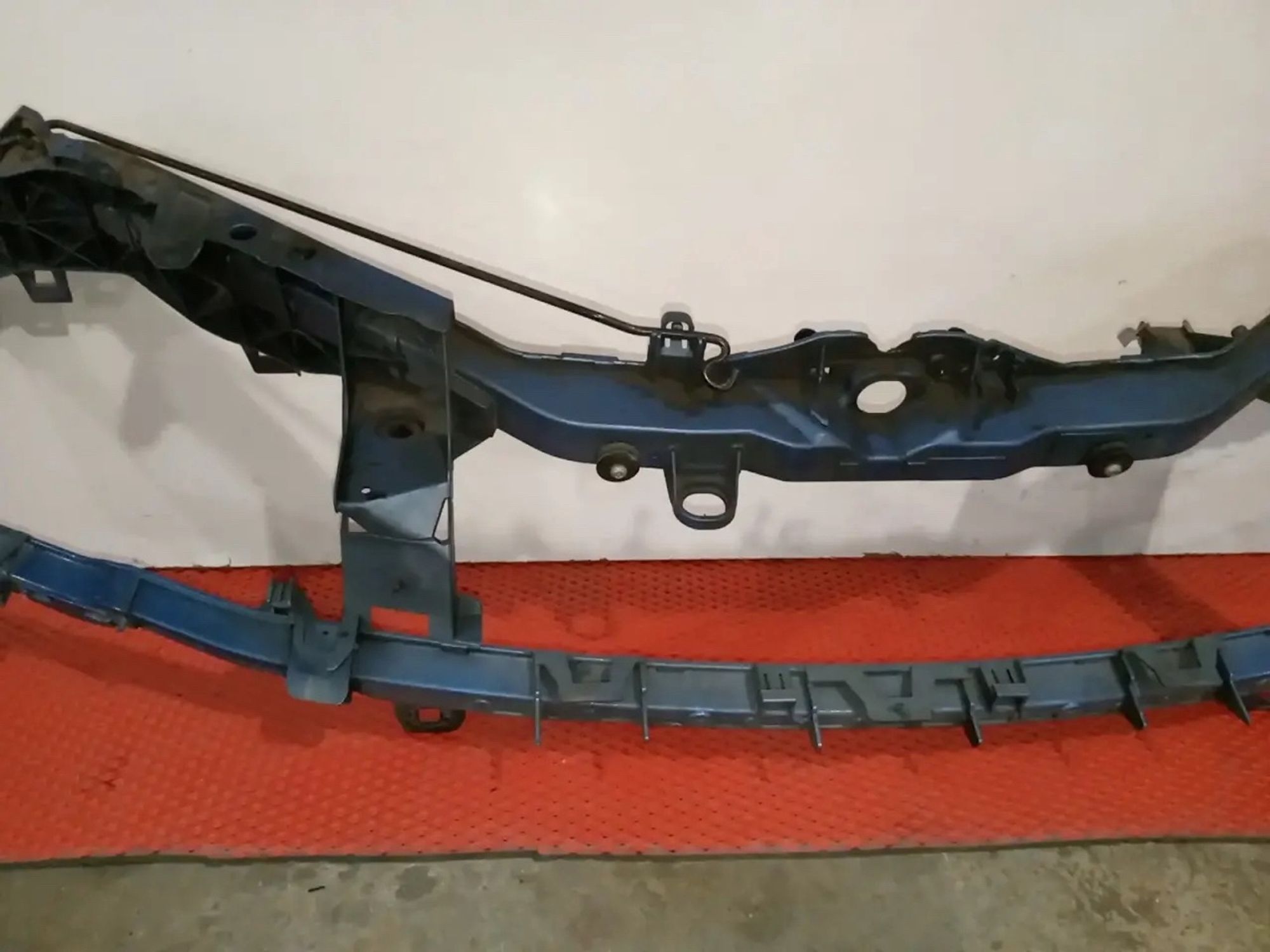 https://ycs.partsauto.market/partsauto-images/thmbs/userImages/a486c87f8955b6e25f9185efee619899/part/a66f1ed3-9ccf-404c-a131-4df0a900ed2d_1778605644632.jpg