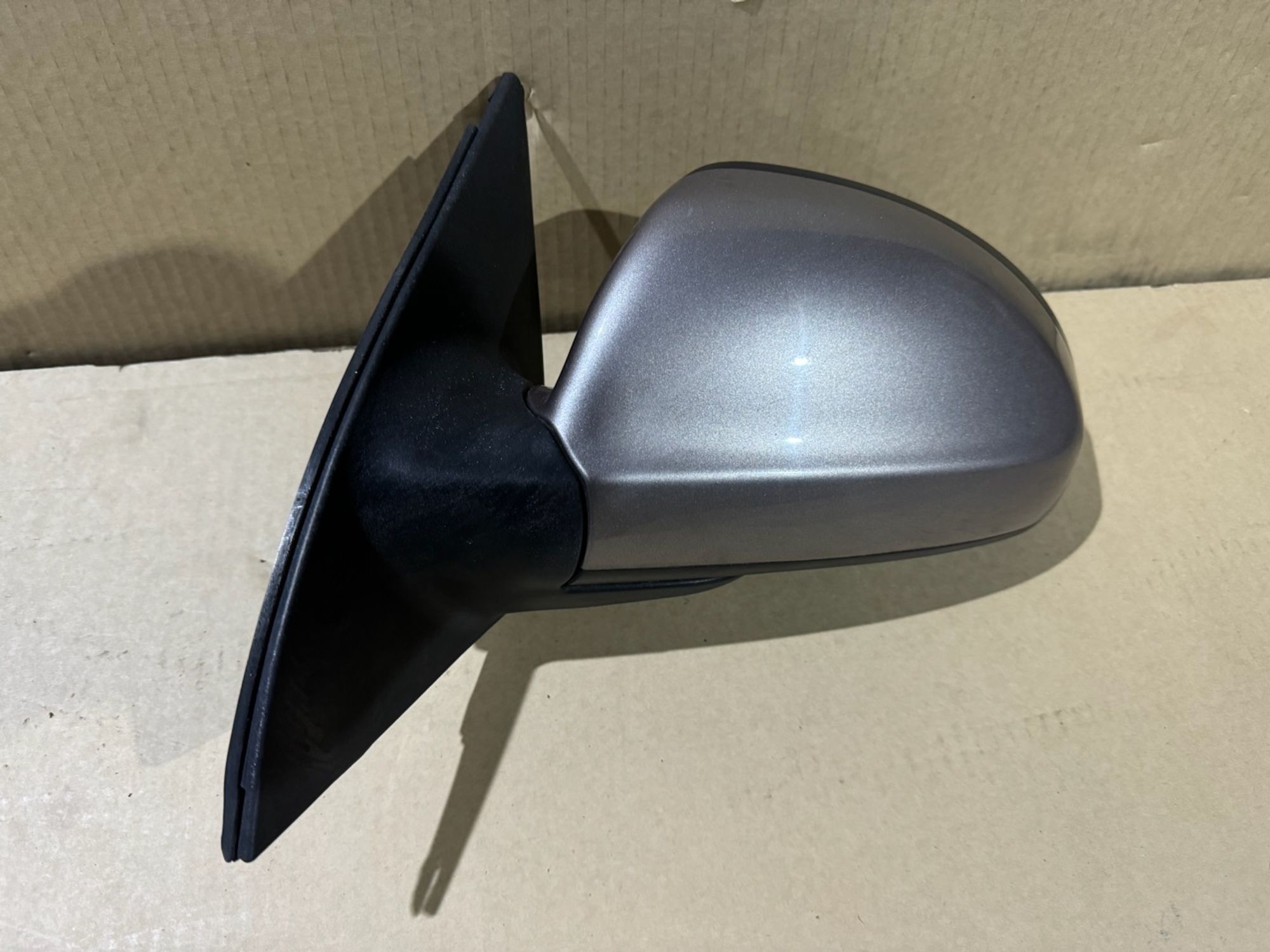 https://ycs.partsauto.market/partsauto-images/thmbs/userImages/a486c87f8955b6e25f9185efee619899/part/a7597548-1841-4892-b5bf-a175468d071b_1776857648495.jpg