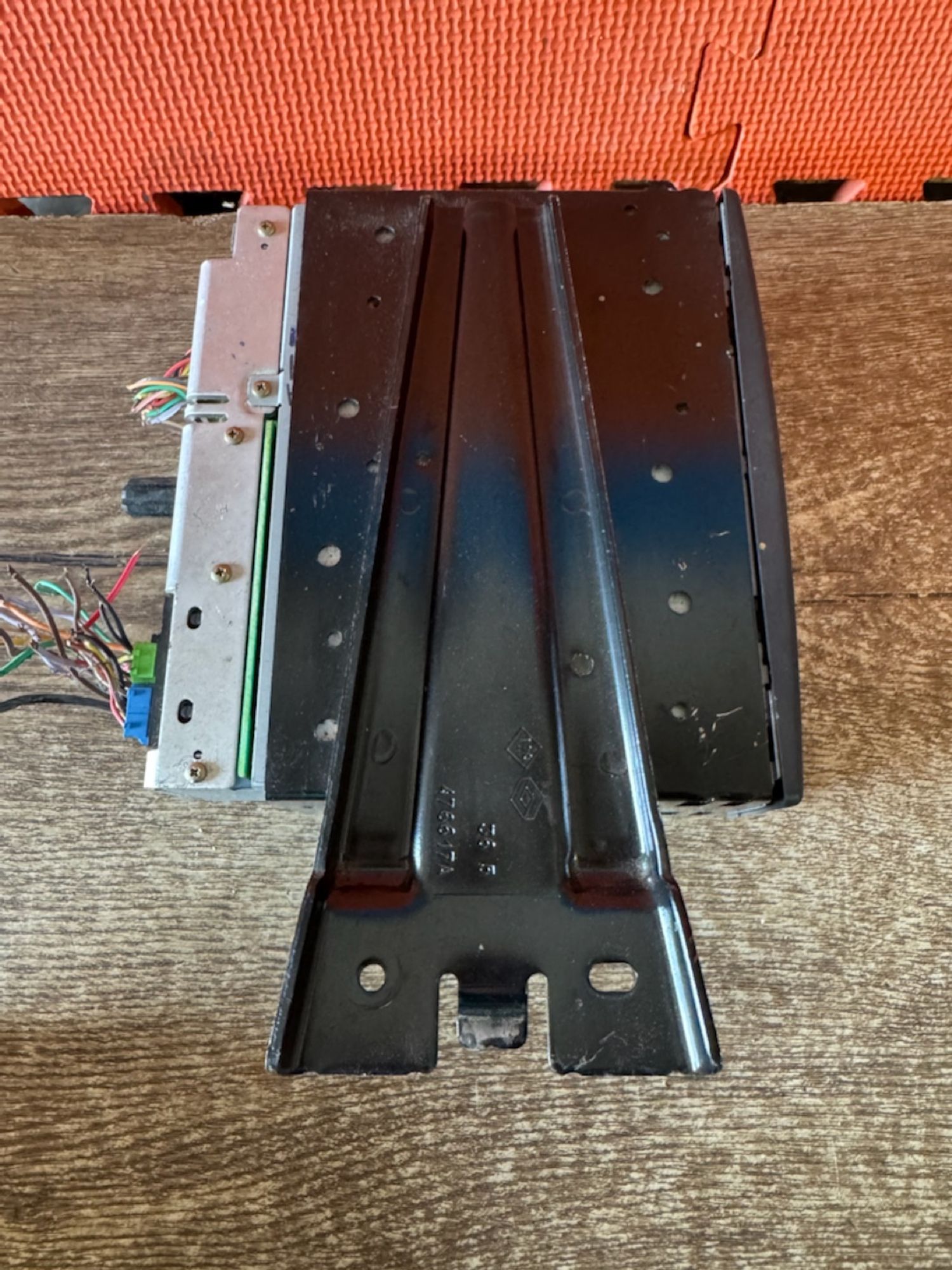 https://ycs.partsauto.market/partsauto-images/thmbs/userImages/a486c87f8955b6e25f9185efee619899/part/a75f7fc8-ce54-4b71-bd5a-63f1550678a0_1787511916710.jpg