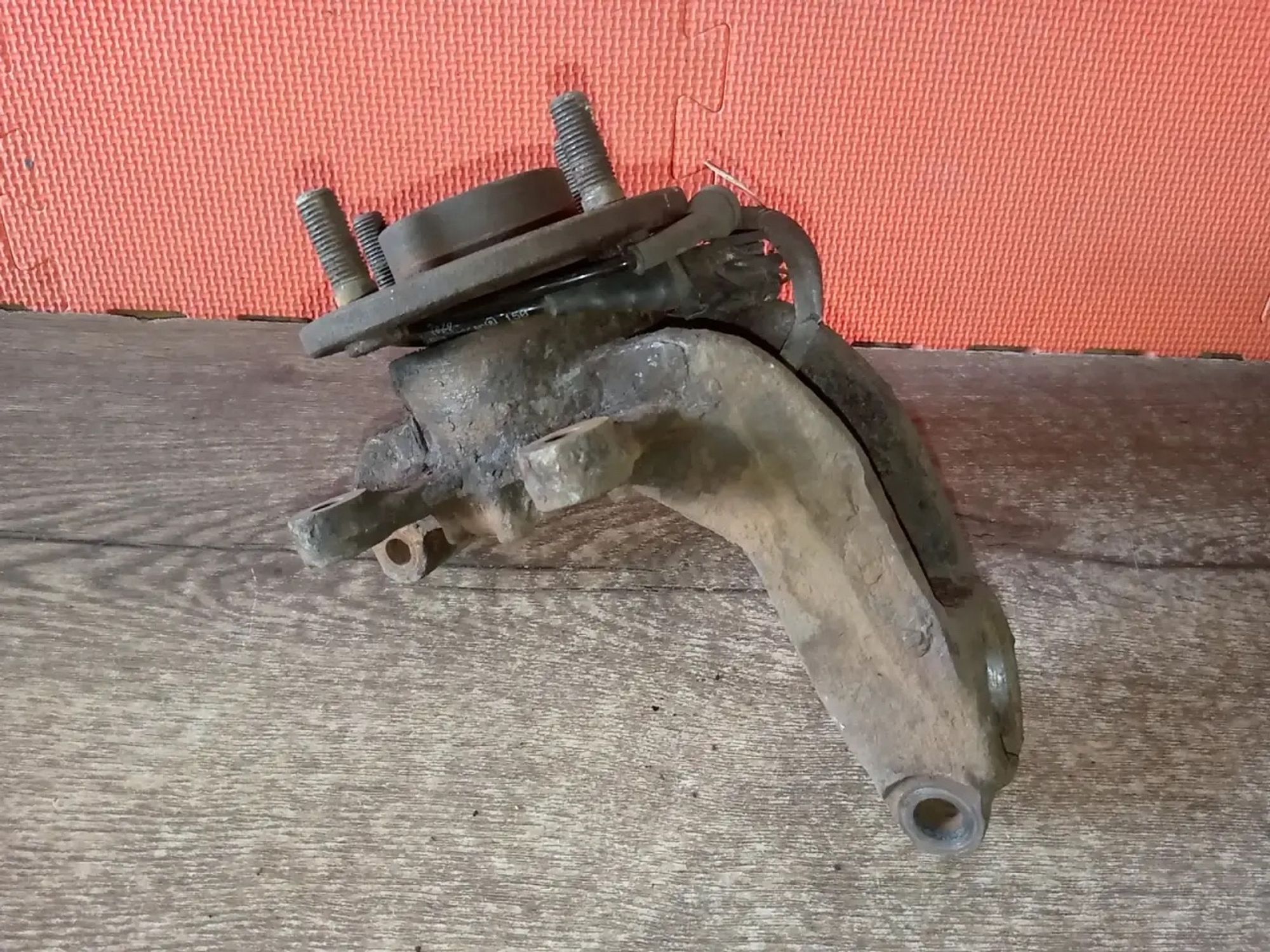 https://ycs.partsauto.market/partsauto-images/thmbs/userImages/a486c87f8955b6e25f9185efee619899/part/a7e10564-05d4-4d74-82dc-3fcad96e809e_1775854662294.jpg