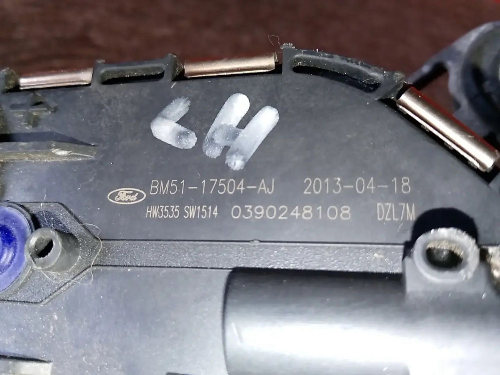 https://ycs.partsauto.market/partsauto-images/thmbs/userImages/a486c87f8955b6e25f9185efee619899/part/a81ca598-8c92-4c3a-b4db-cce3e765a609_1778052904331.jpg