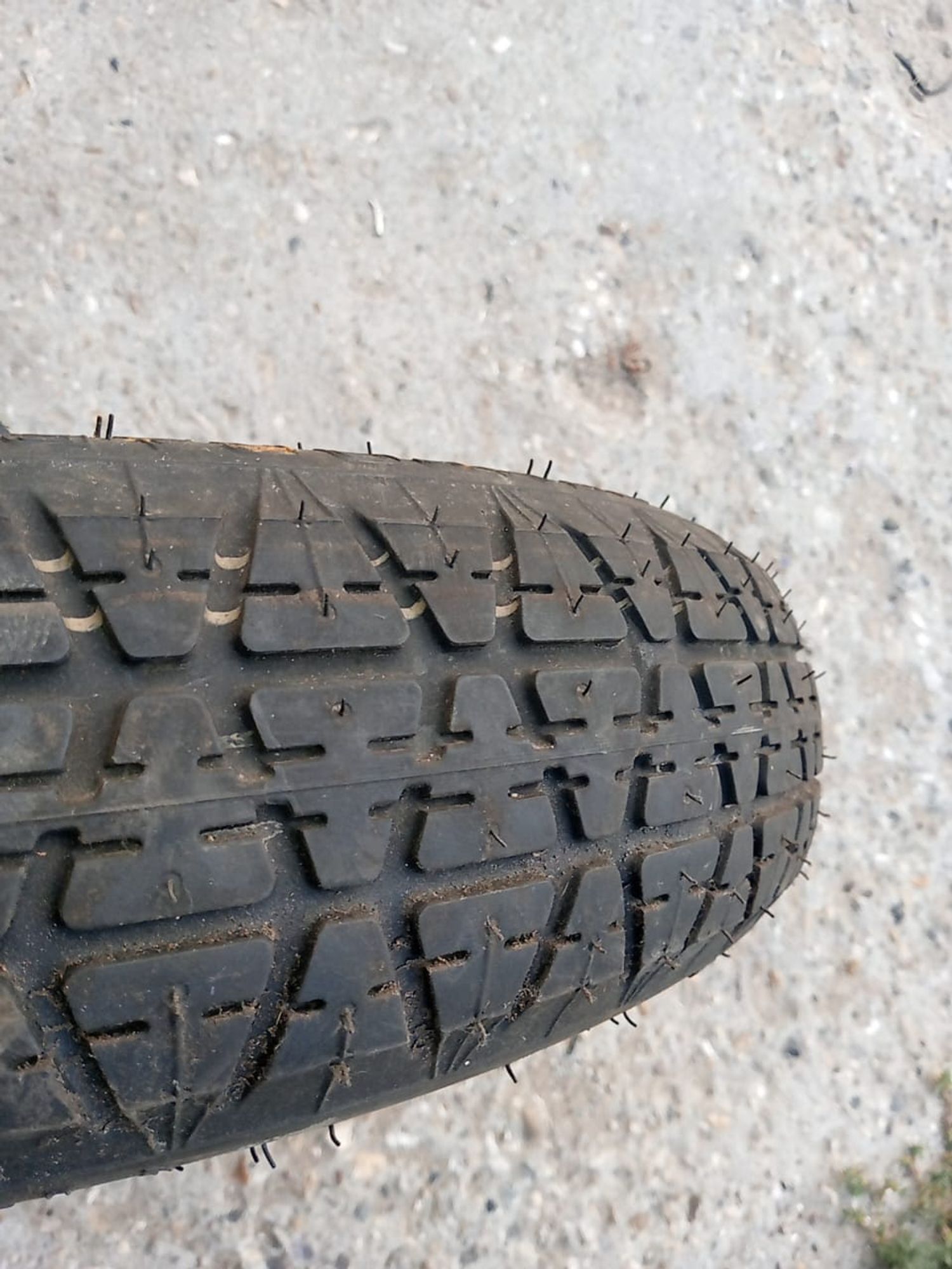 https://ycs.partsauto.market/partsauto-images/thmbs/userImages/a486c87f8955b6e25f9185efee619899/part/a85e2e3d-7e44-44e5-bffb-9e8f0967550c_1778653131874.jpg