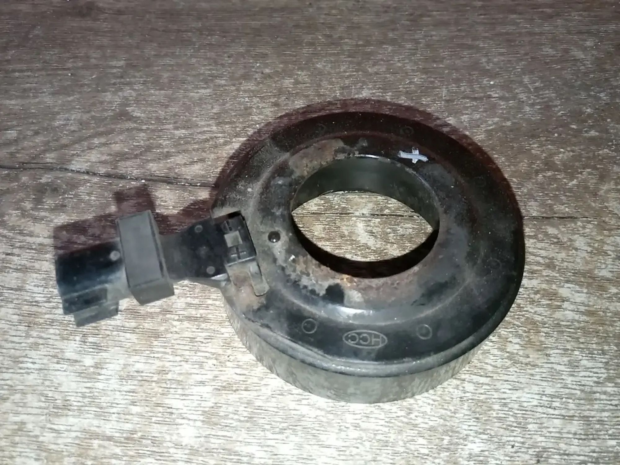 https://ycs.partsauto.market/partsauto-images/thmbs/userImages/a486c87f8955b6e25f9185efee619899/part/a8ae6827-d5a7-421d-abf9-5c2485e26b7e_1784902608388.jpg