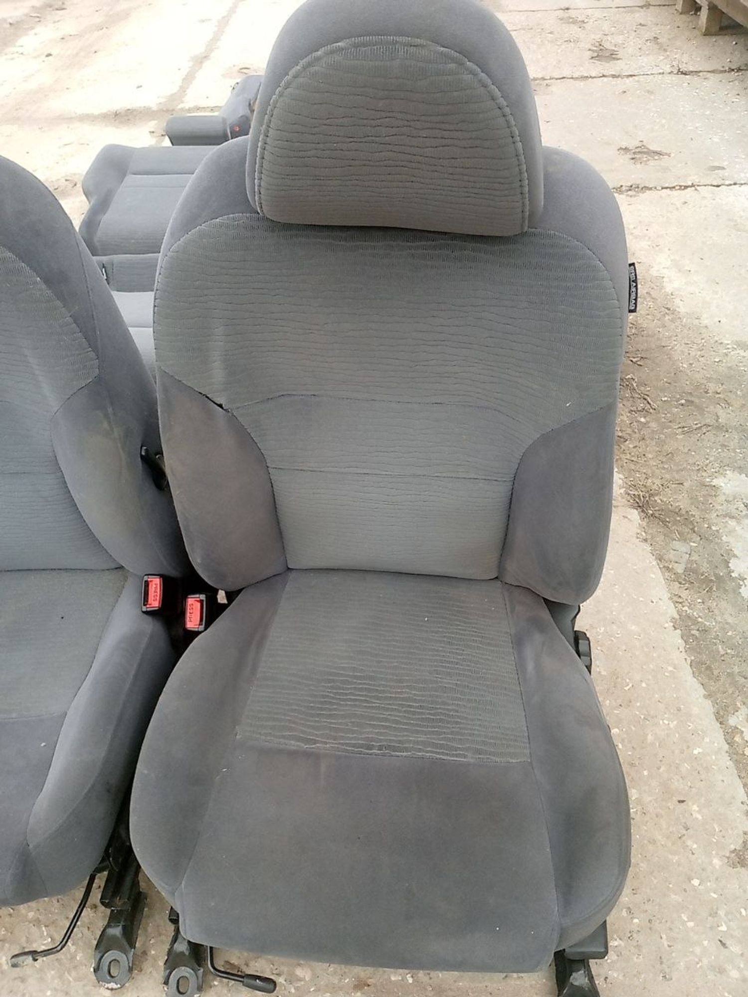https://ycs.partsauto.market/partsauto-images/thmbs/userImages/a486c87f8955b6e25f9185efee619899/part/a8d7275b-1243-42f5-bb97-8da5c35fe5f0_1775856380654.jpg