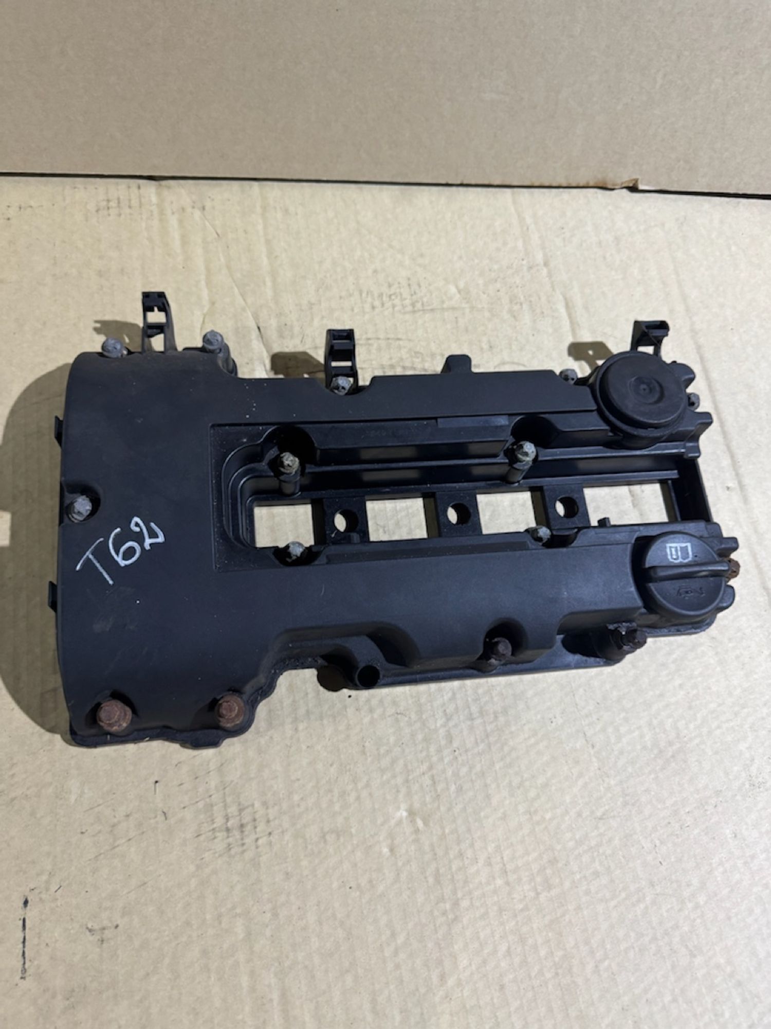 https://ycs.partsauto.market/partsauto-images/thmbs/userImages/a486c87f8955b6e25f9185efee619899/part/aa8487f8-1c8a-419c-b1bf-634f410a19c7_1786254732017.jpg