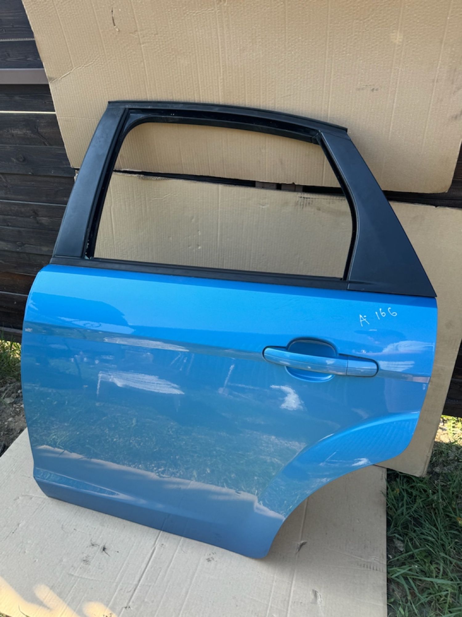 https://ycs.partsauto.market/partsauto-images/thmbs/userImages/a486c87f8955b6e25f9185efee619899/part/ab04972a-9af4-46bd-b17b-6b8e6f8f6ee5_1780043745464.jpg