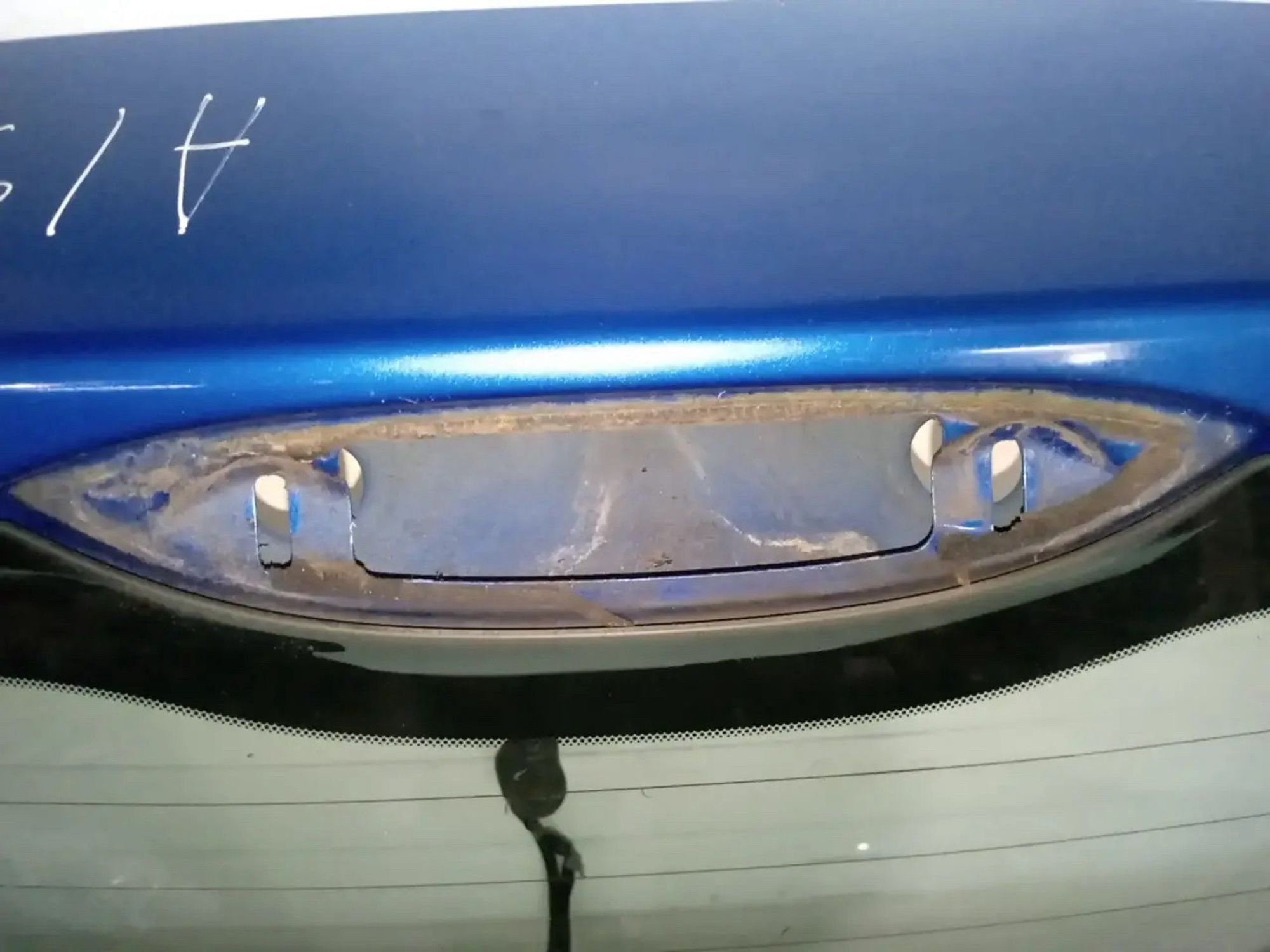 https://ycs.partsauto.market/partsauto-images/thmbs/userImages/a486c87f8955b6e25f9185efee619899/part/add1b662-3e0c-4517-92e9-315967606292_1778610884101.jpg