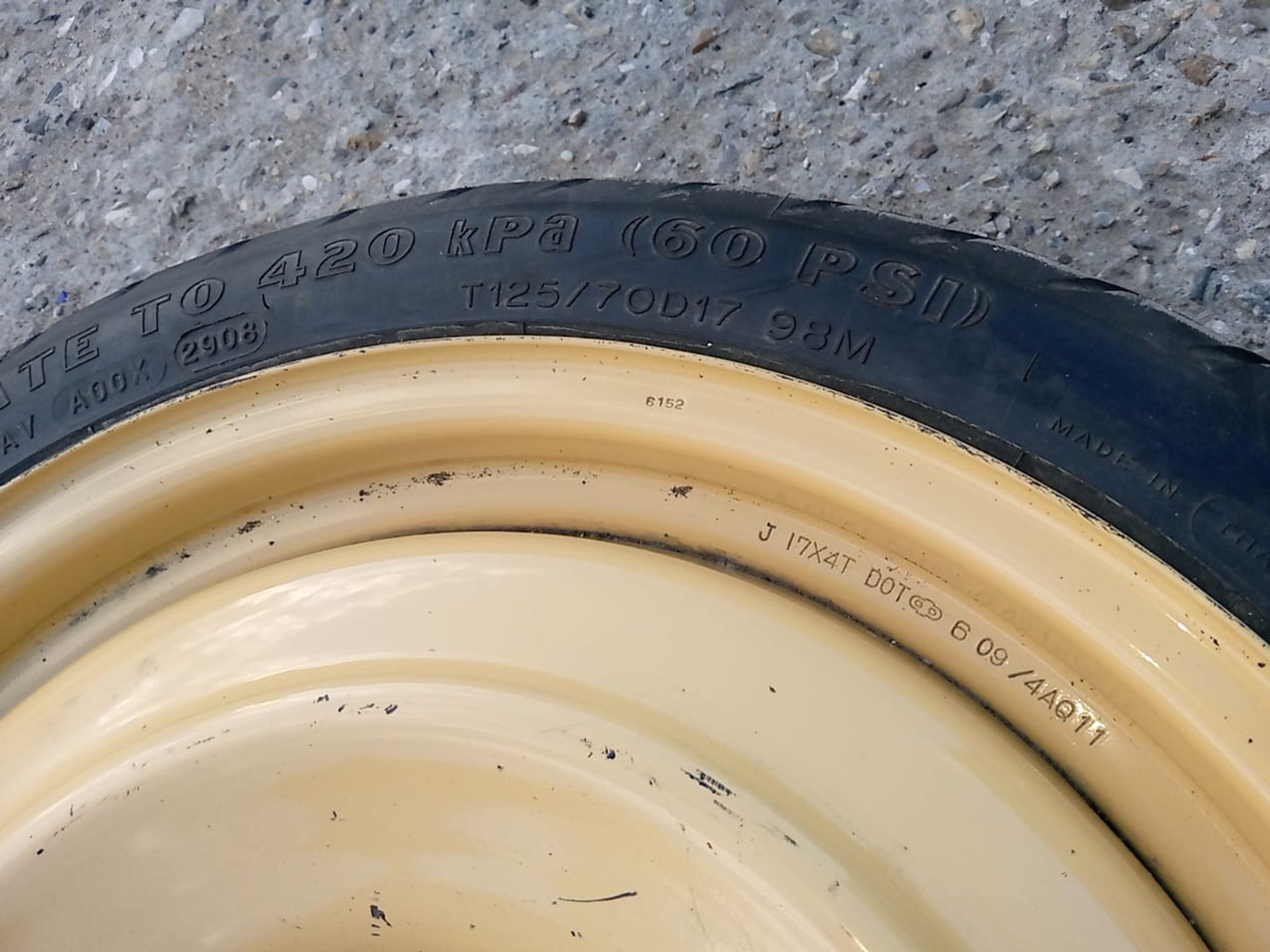 https://ycs.partsauto.market/partsauto-images/thmbs/userImages/a486c87f8955b6e25f9185efee619899/part/aff9f1d6-8114-499d-8fc2-fa36033beafa_1784635638141.jpg