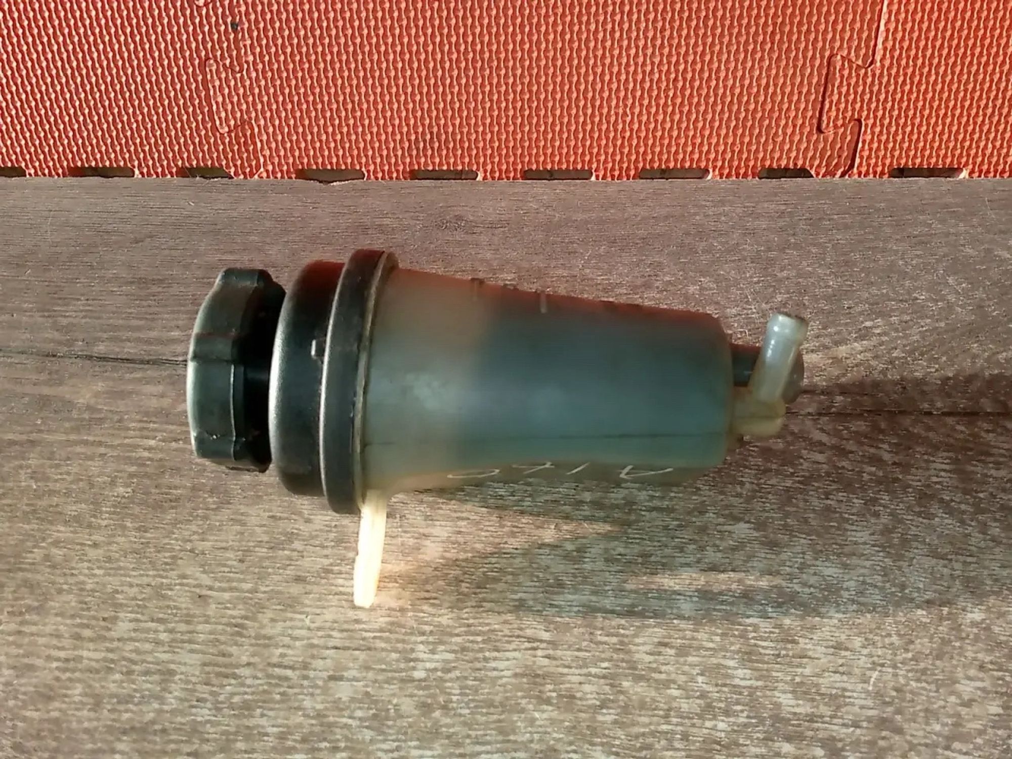 https://ycs.partsauto.market/partsauto-images/thmbs/userImages/a486c87f8955b6e25f9185efee619899/part/b054184a-ef64-4666-bd28-fb728f9fa43c_1779344233196.jpg