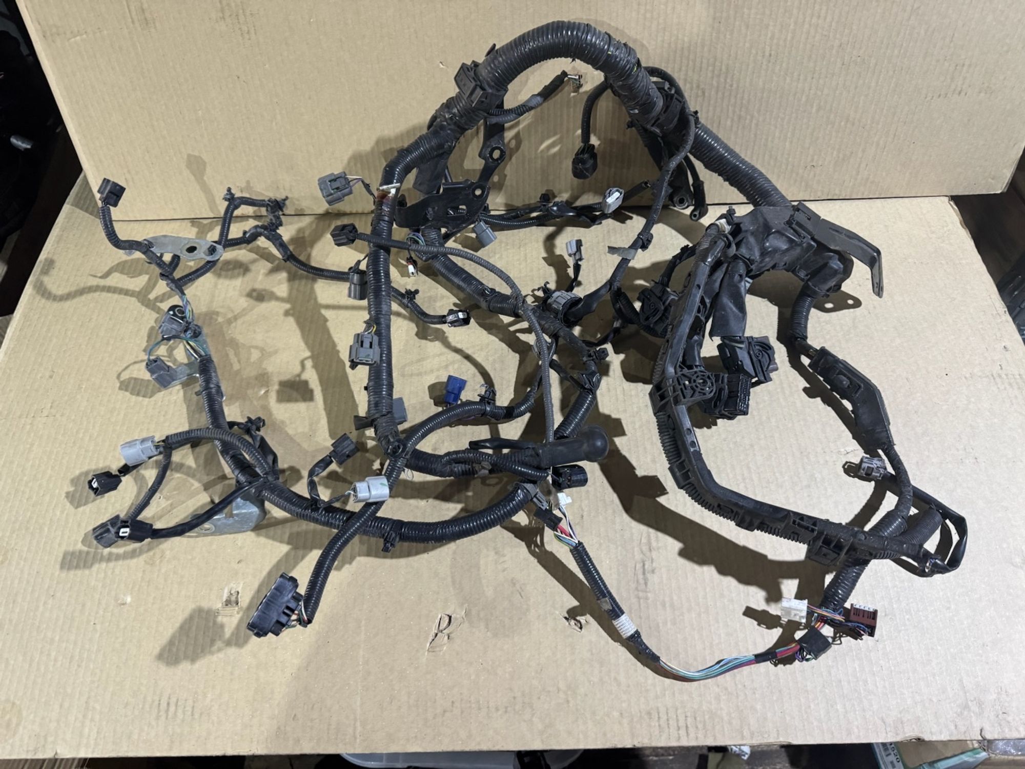 https://ycs.partsauto.market/partsauto-images/thmbs/userImages/a486c87f8955b6e25f9185efee619899/part/b0864d85-5da1-4105-93e2-4e925e44729b_1784575603078.jpg