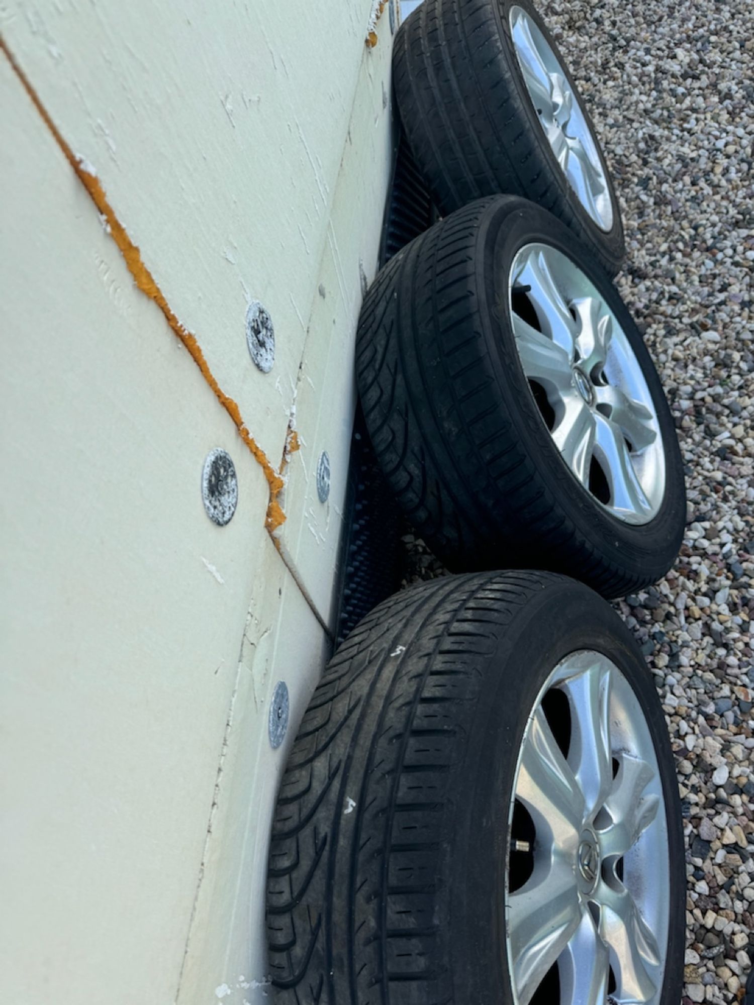 https://ycs.partsauto.market/partsauto-images/thmbs/userImages/a486c87f8955b6e25f9185efee619899/part/b19be6d9-015e-451b-8844-38f576fff1f6_1779793357751.jpg
