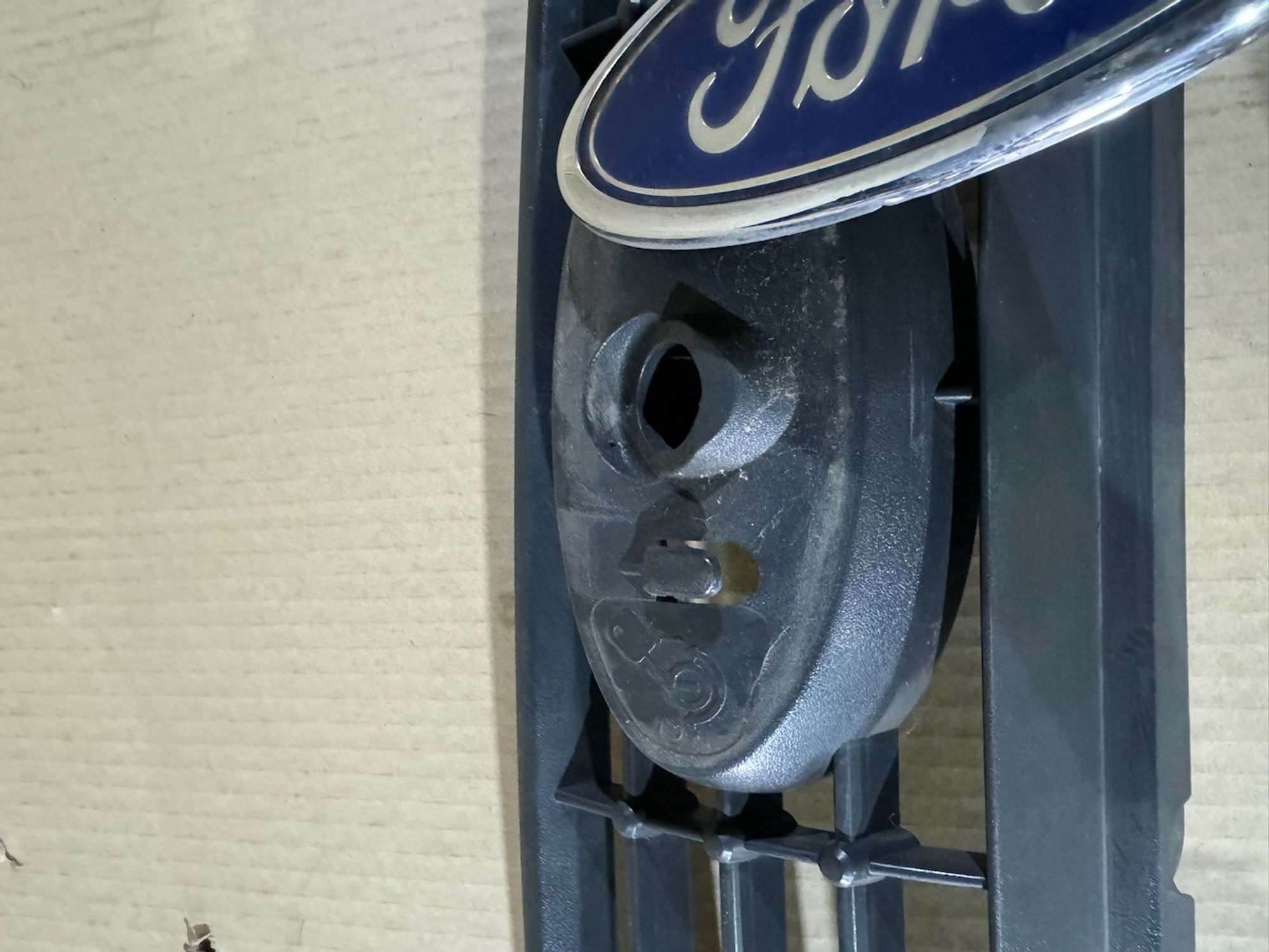https://ycs.partsauto.market/partsauto-images/thmbs/userImages/a486c87f8955b6e25f9185efee619899/part/b439580b-c60d-48a1-90ba-9cd708defde1_1779051722603.jpg