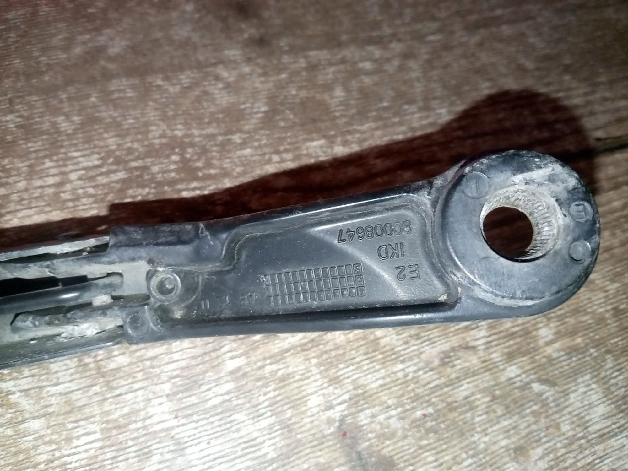 https://ycs.partsauto.market/partsauto-images/thmbs/userImages/a486c87f8955b6e25f9185efee619899/part/b4f1f6c8-f671-4e86-ba75-2f2dc485af61_1775855049723.jpg