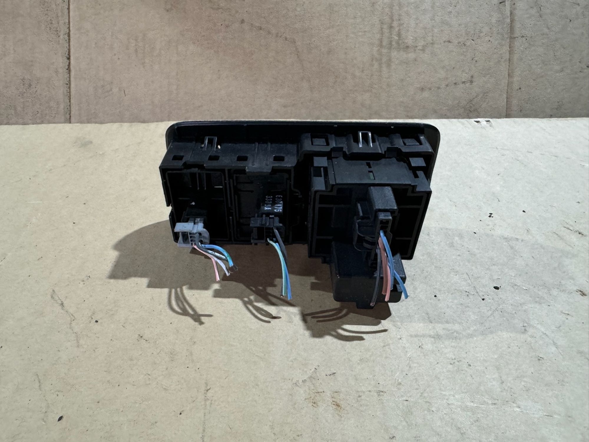 https://ycs.partsauto.market/partsauto-images/thmbs/userImages/a486c87f8955b6e25f9185efee619899/part/b6539071-f062-40f2-bf3e-c11fb33c8258_1776852202905.jpg
