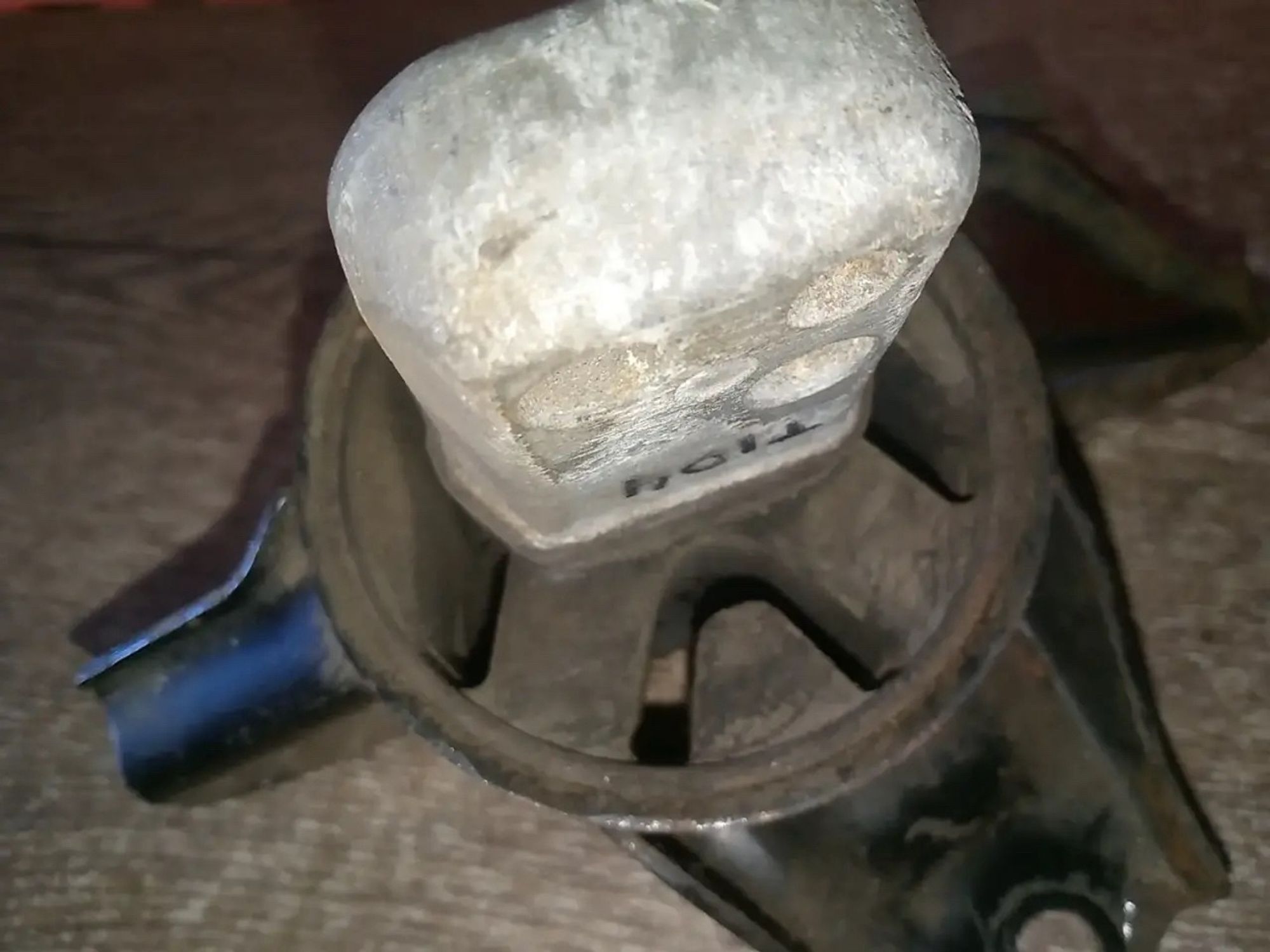 https://ycs.partsauto.market/partsauto-images/thmbs/userImages/a486c87f8955b6e25f9185efee619899/part/b673bfb3-f0ec-48d6-83c4-9e8e2c0052ac_1775854657584.jpg