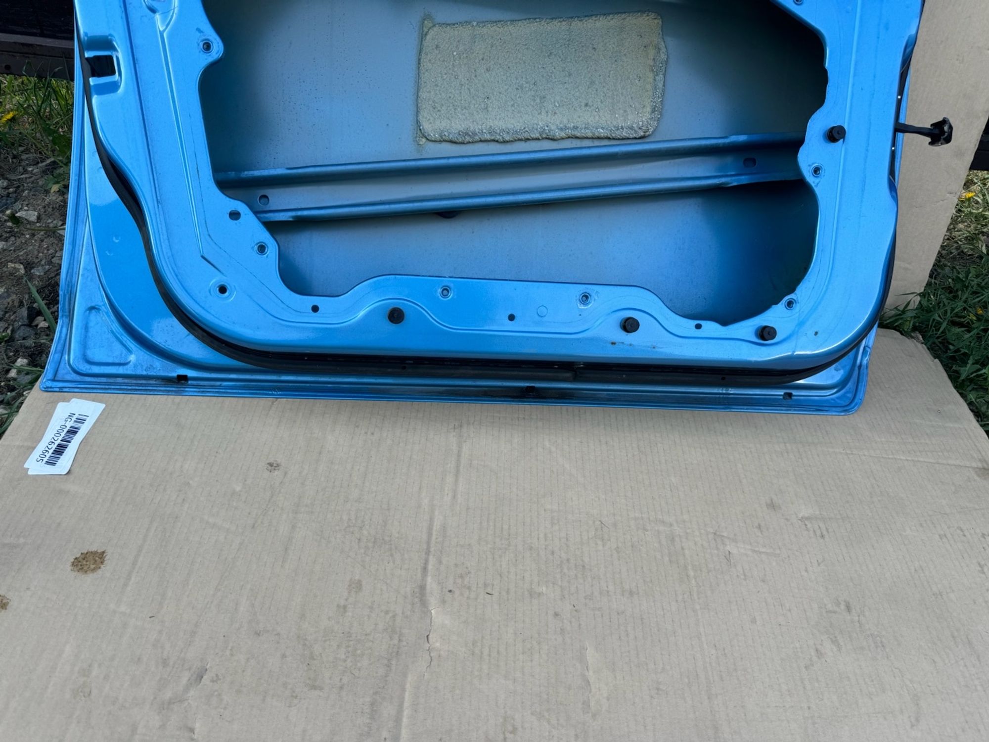 https://ycs.partsauto.market/partsauto-images/thmbs/userImages/a486c87f8955b6e25f9185efee619899/part/b71d364d-b927-46c1-8ab9-4790ffa7e0e6_1779344379102.jpg