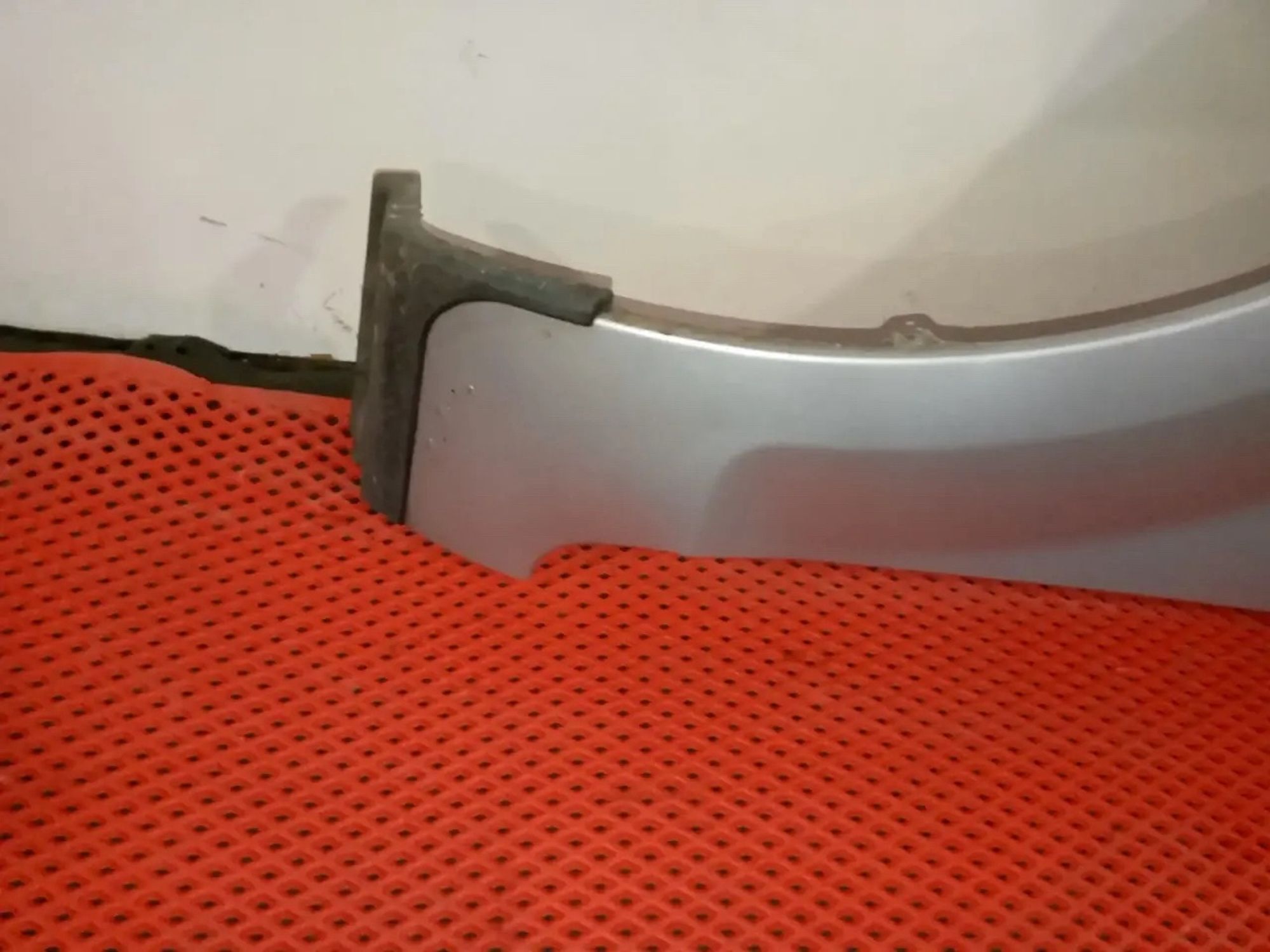 https://ycs.partsauto.market/partsauto-images/thmbs/userImages/a486c87f8955b6e25f9185efee619899/part/b92c1e16-3ee7-4bd7-9038-7edf74e9749c_1779344143271.jpg