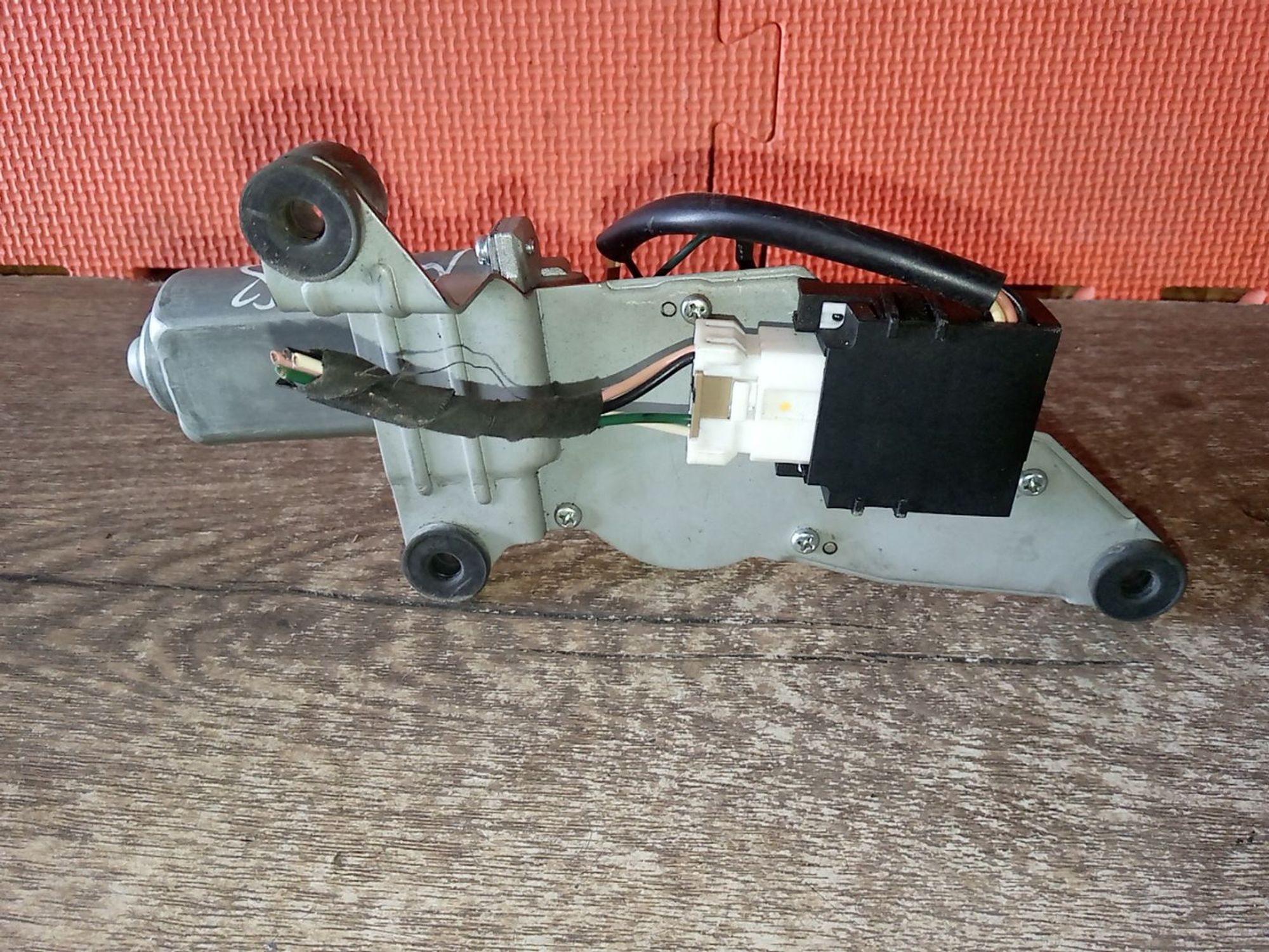 https://ycs.partsauto.market/partsauto-images/thmbs/userImages/a486c87f8955b6e25f9185efee619899/part/ba04a822-d9a2-410e-8995-7beb5da597bc_1782394478479.jpg