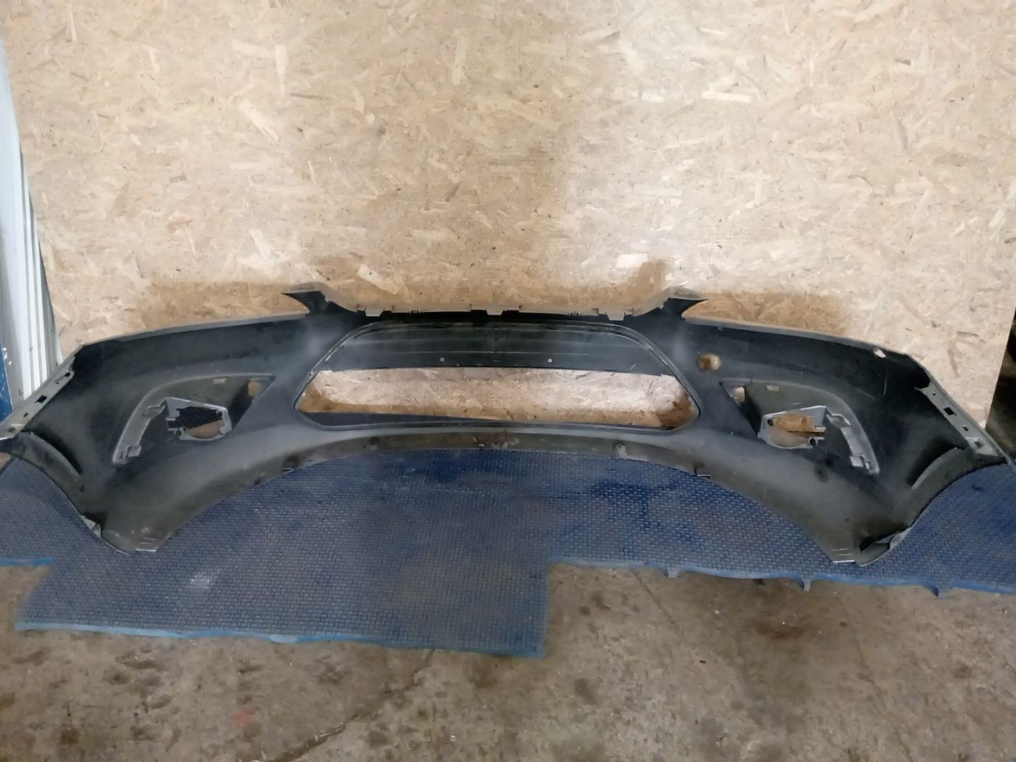 https://ycs.partsauto.market/partsauto-images/thmbs/userImages/a486c87f8955b6e25f9185efee619899/part/bc1c1a68-58d1-4750-af24-92dab5ae8946_1782801754064.jpg