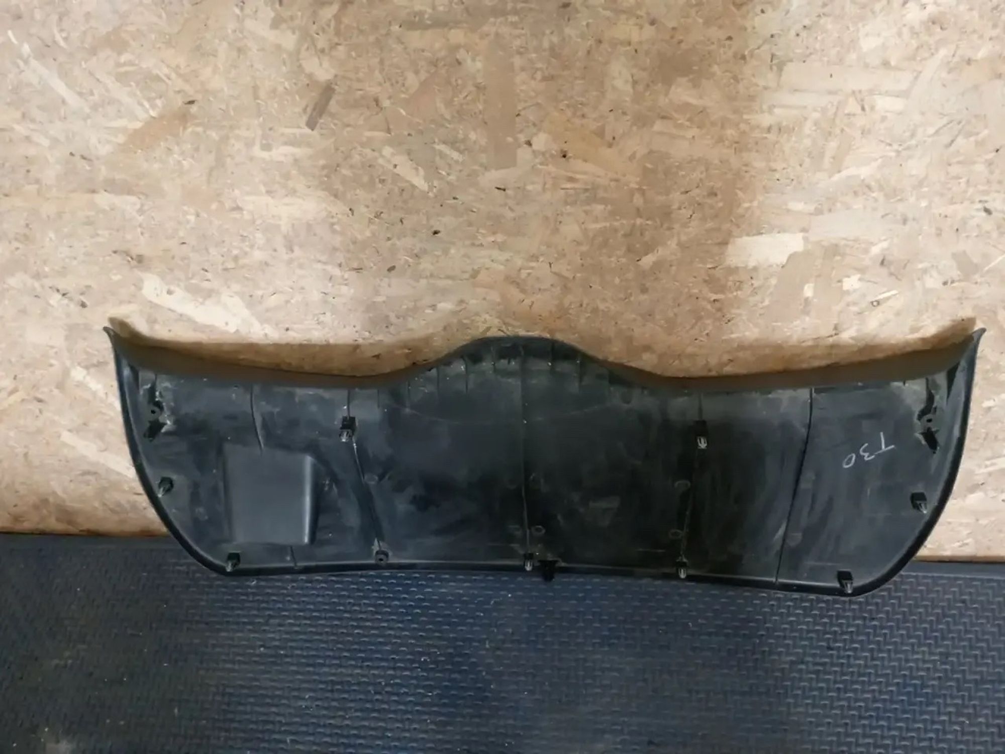 https://ycs.partsauto.market/partsauto-images/thmbs/userImages/a486c87f8955b6e25f9185efee619899/part/bd03af73-9871-417e-b371-1907c28f0d2e_1787081269892.jpg