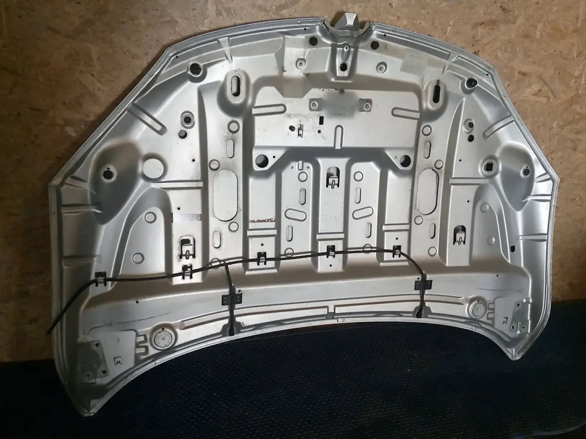 https://ycs.partsauto.market/partsauto-images/thmbs/userImages/a486c87f8955b6e25f9185efee619899/part/bd48555d-76ba-4f7f-b4b5-7a1077cb3fbc_1775854643978.jpg